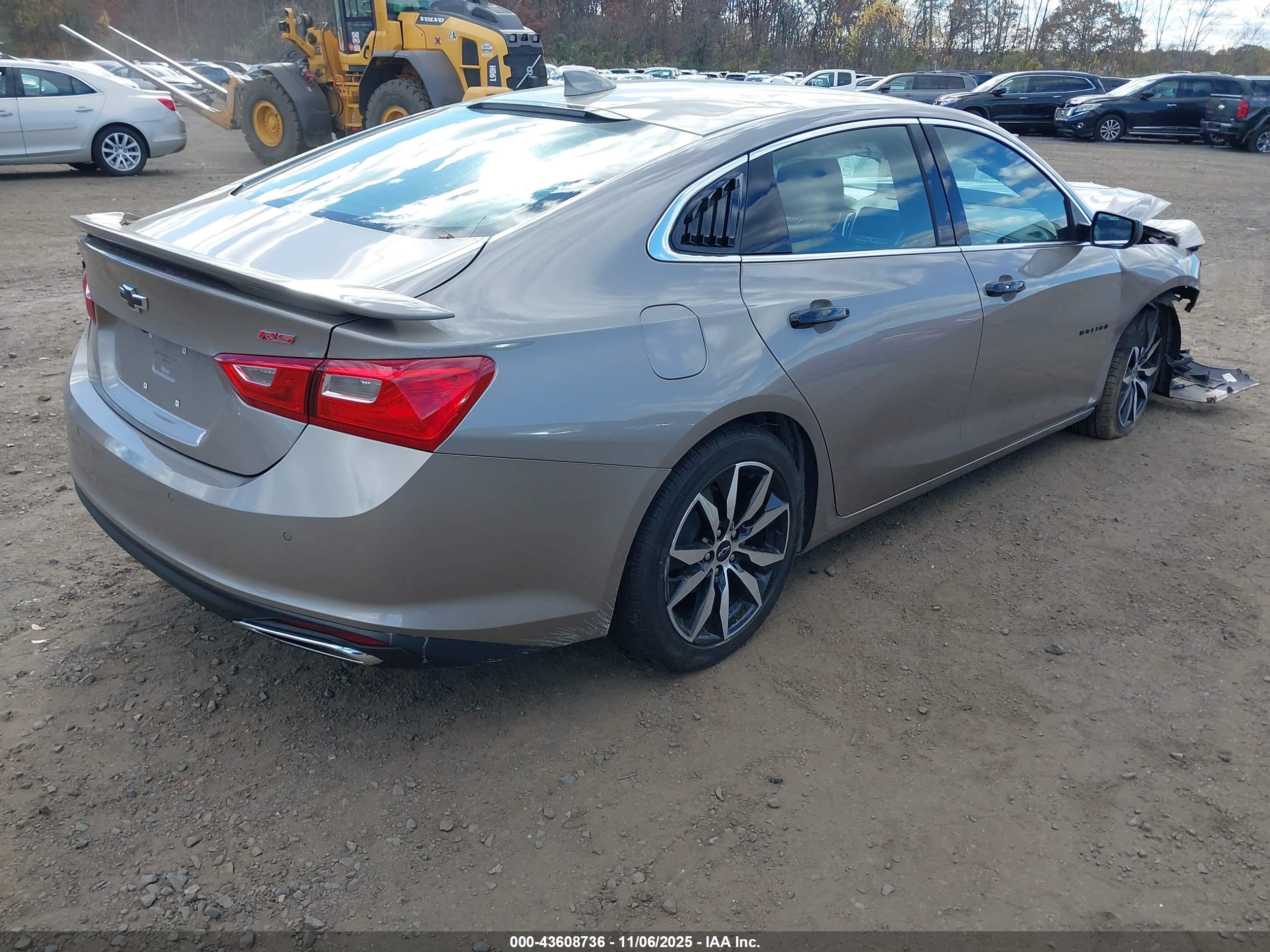 CHEVROLET MALIBU image 4