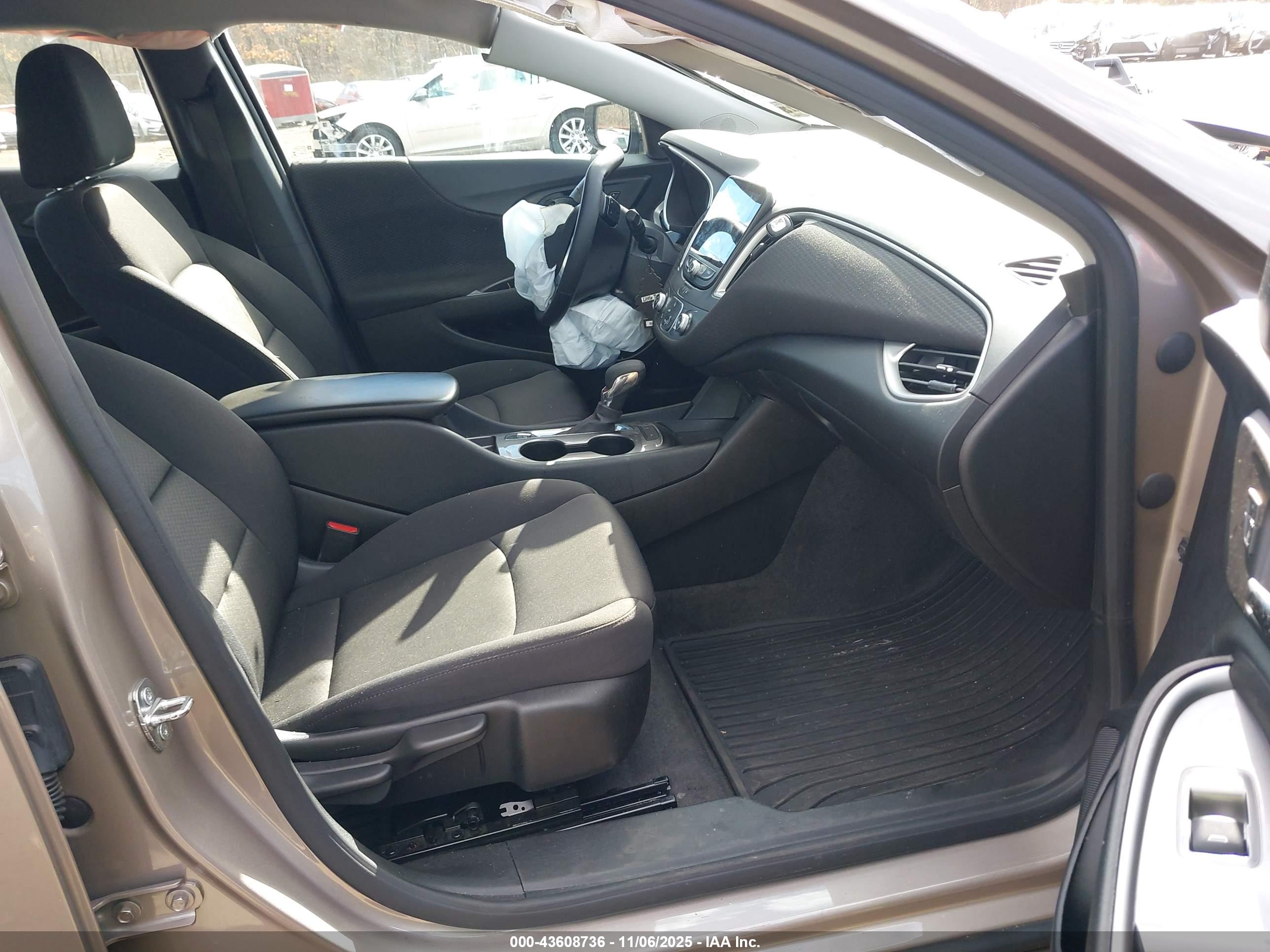 CHEVROLET MALIBU image 5