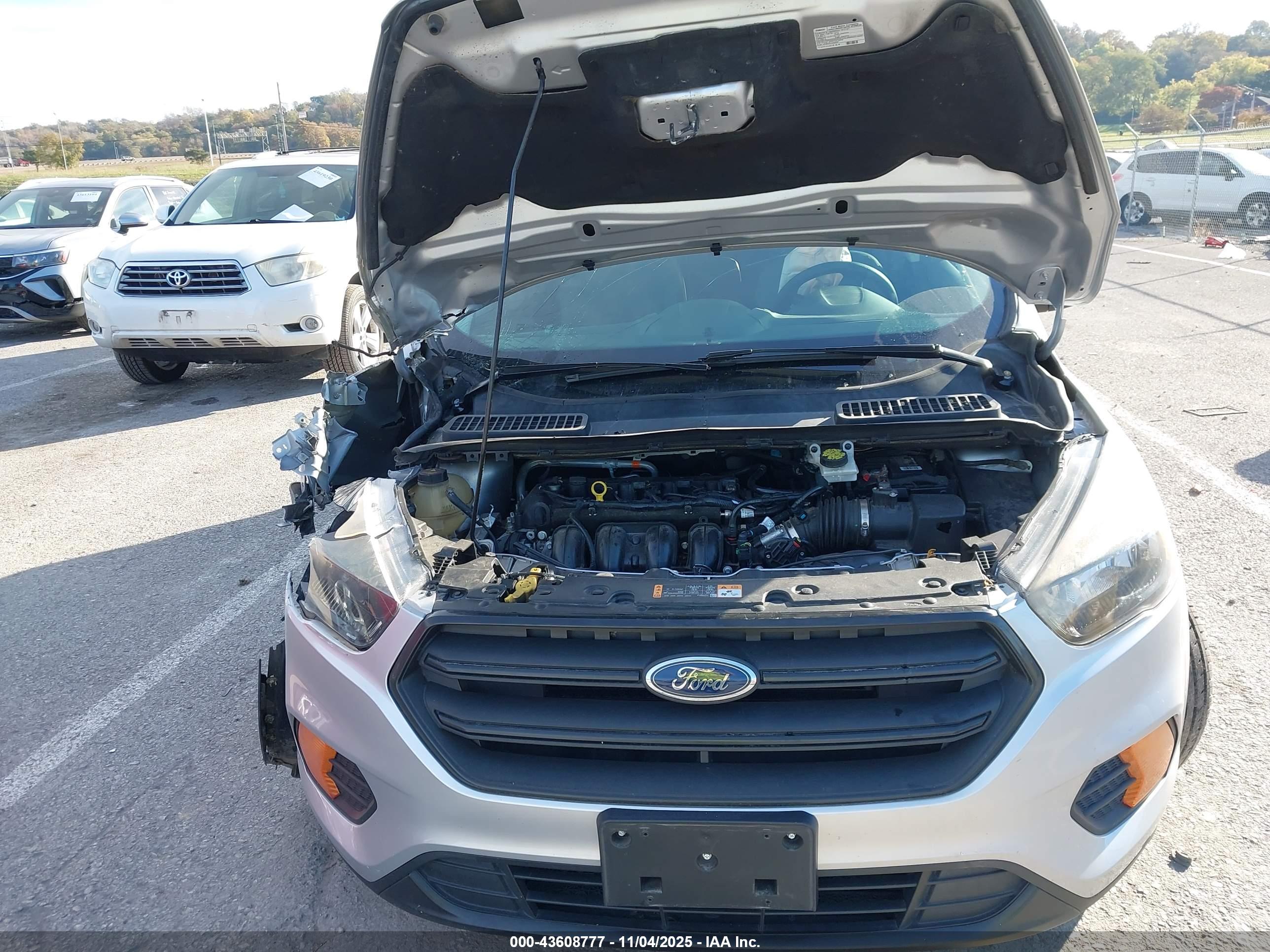 FORD ESCAPE image 10