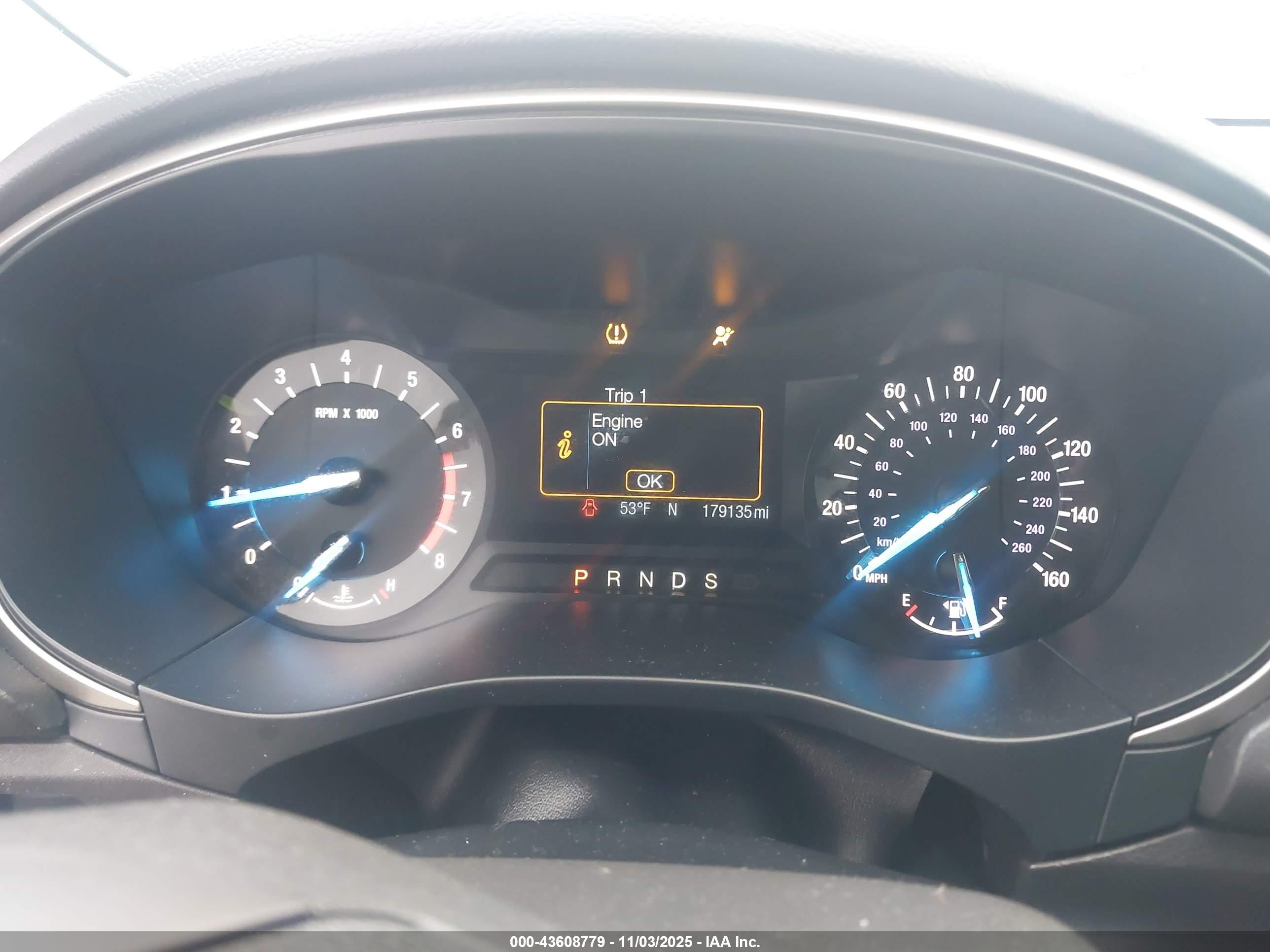 FORD FUSION image 7