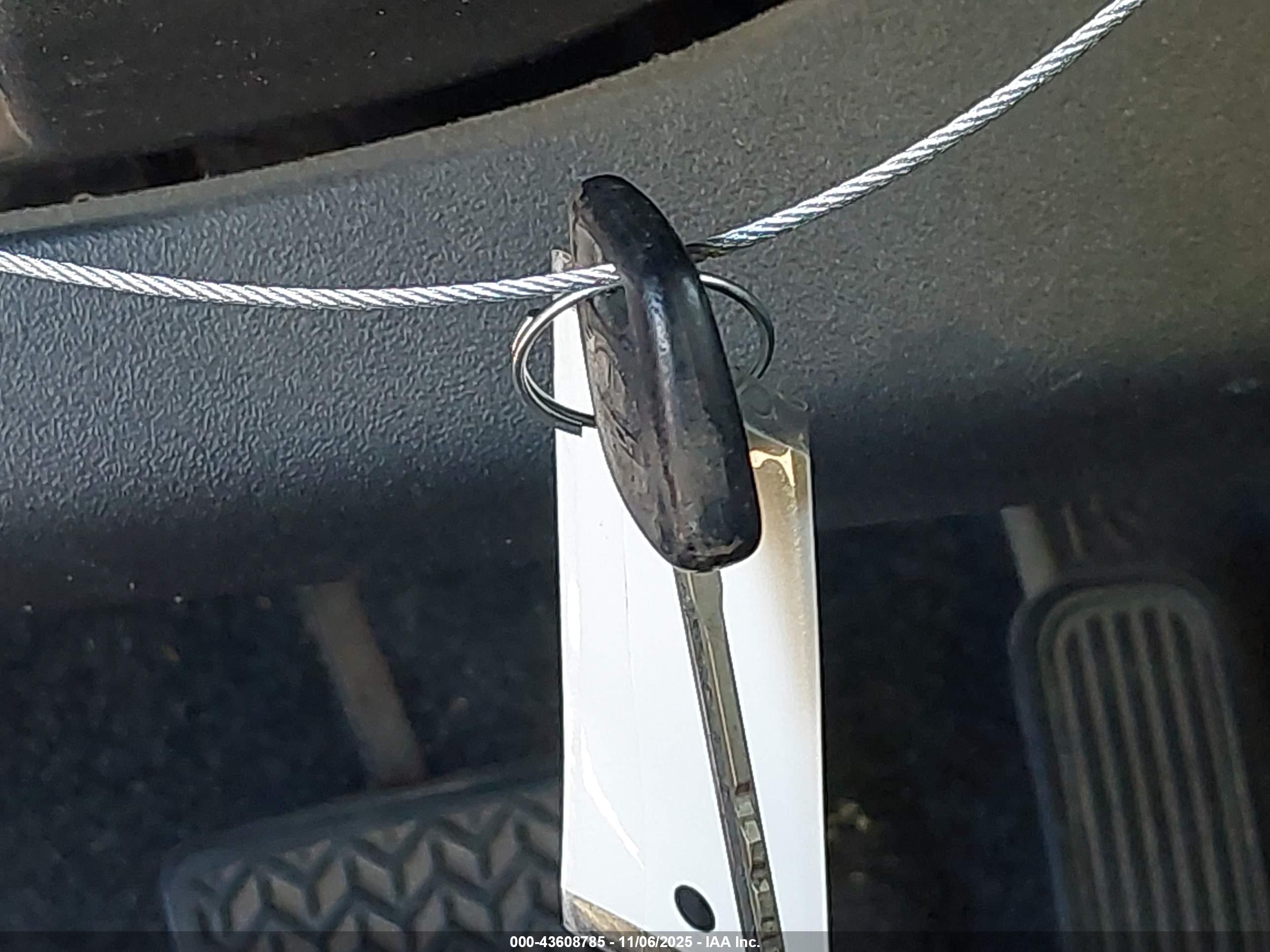 SCION XA image 11