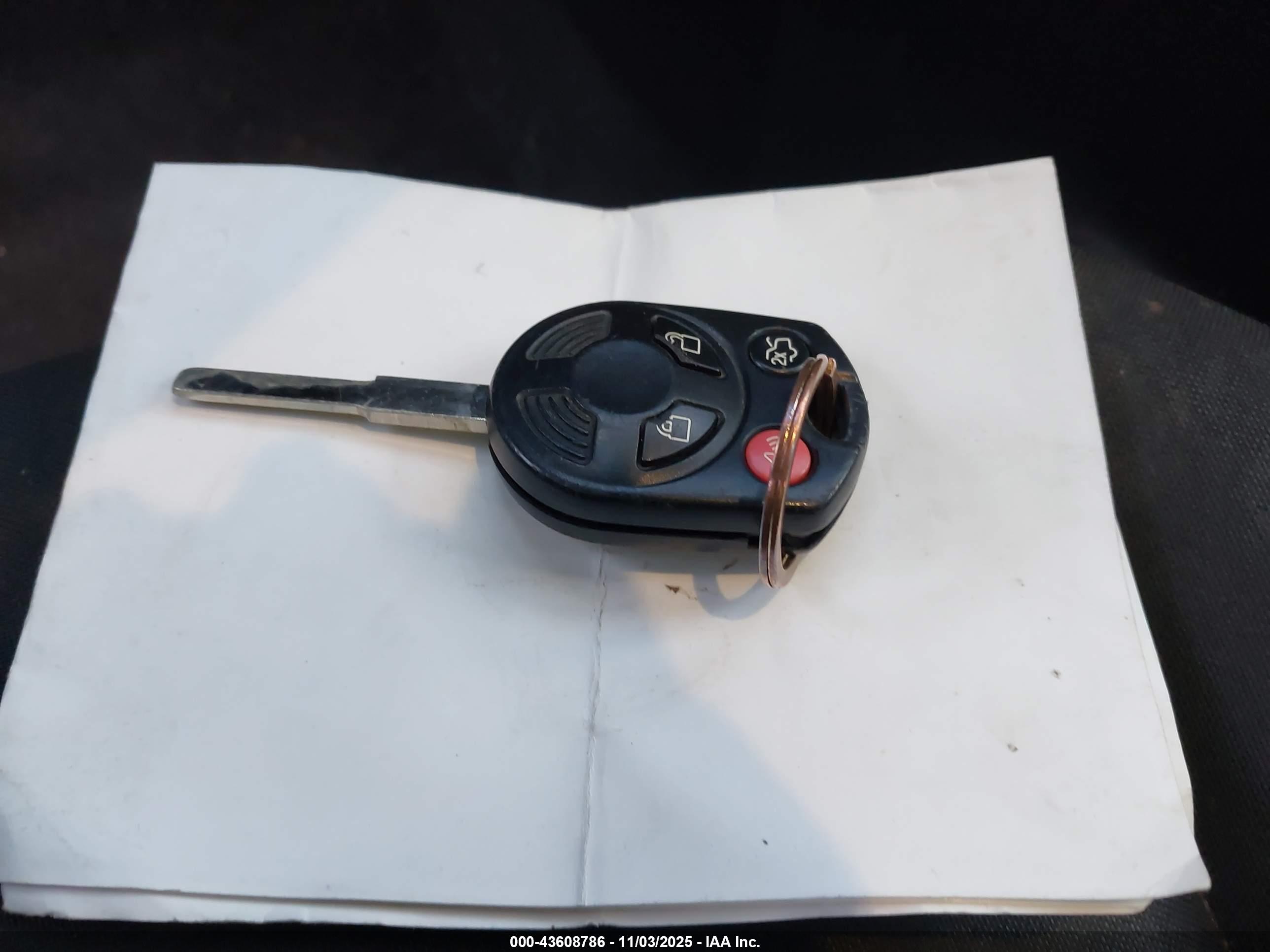 FORD FOCUS image 11