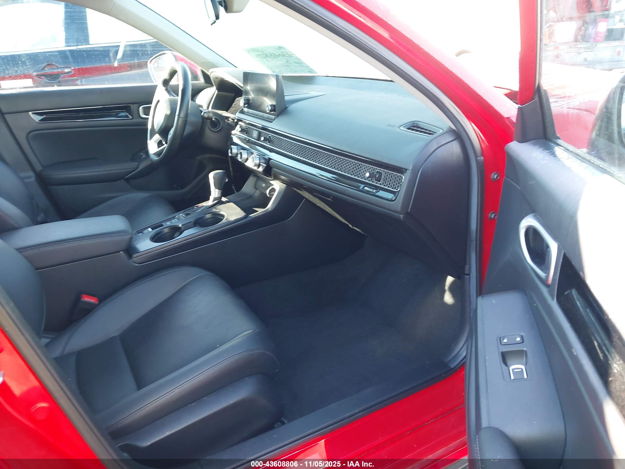 HONDA CIVIC image 5