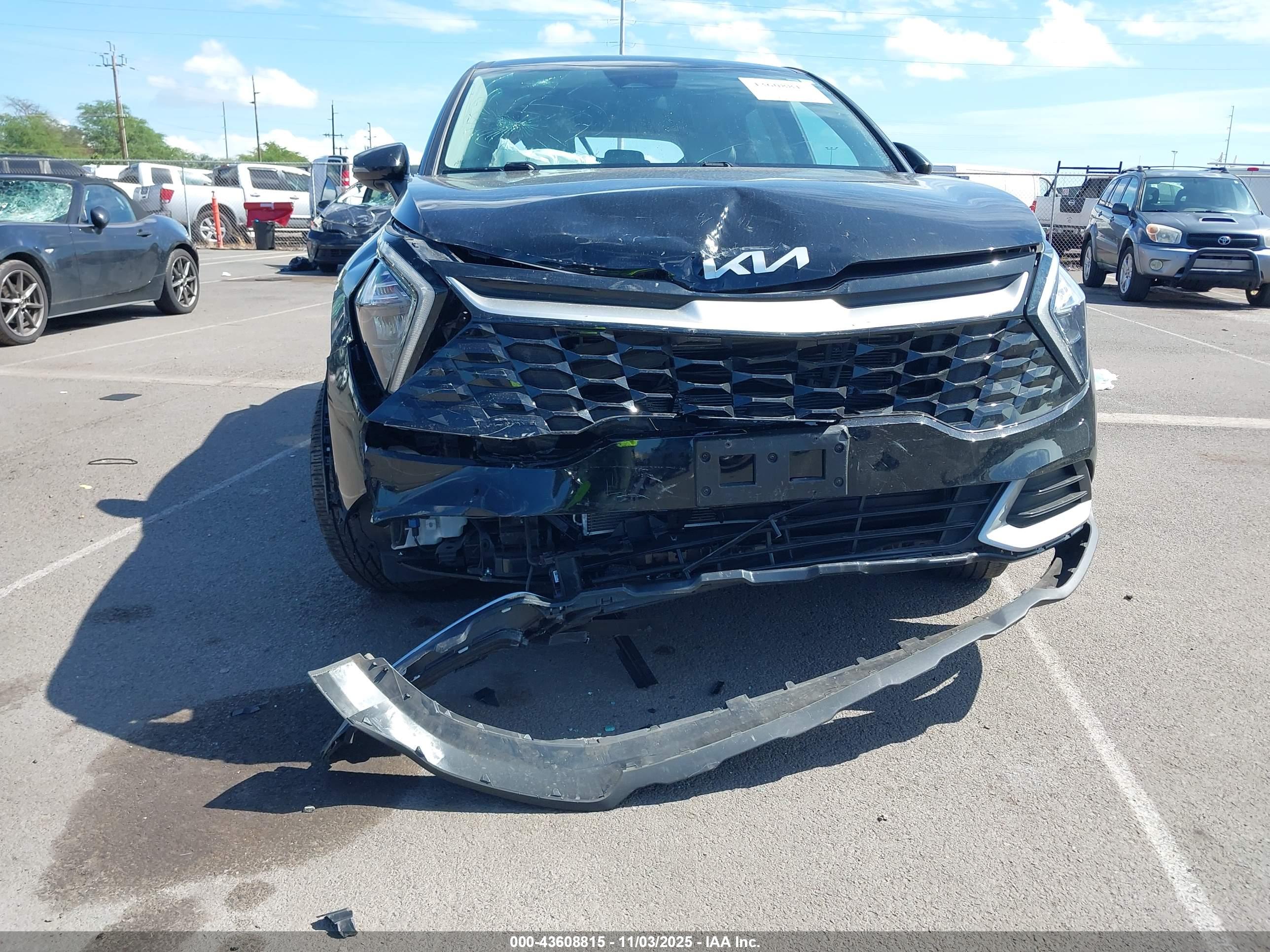 KIA SPORTAGE image 6