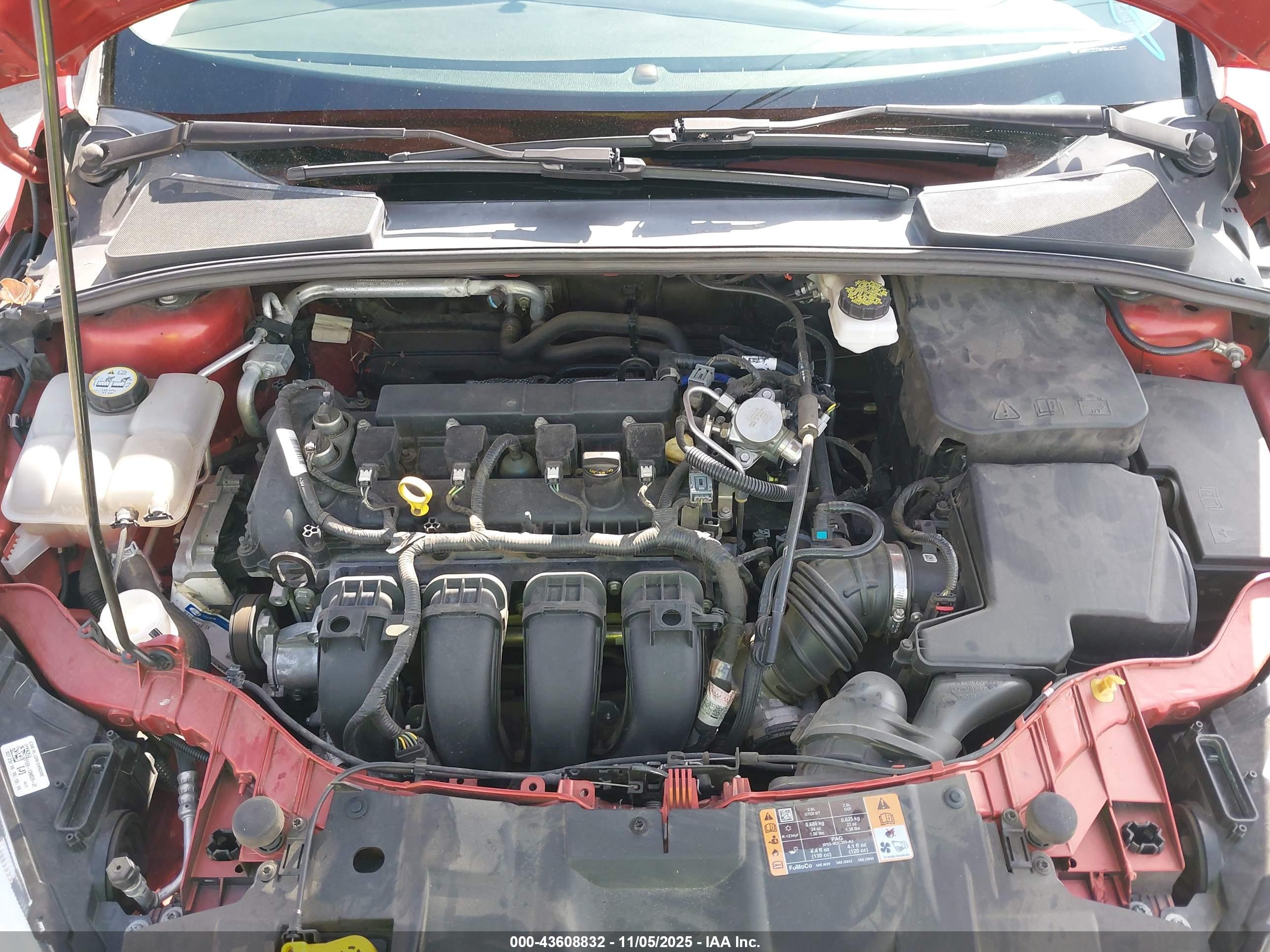 FORD FOCUS image 10
