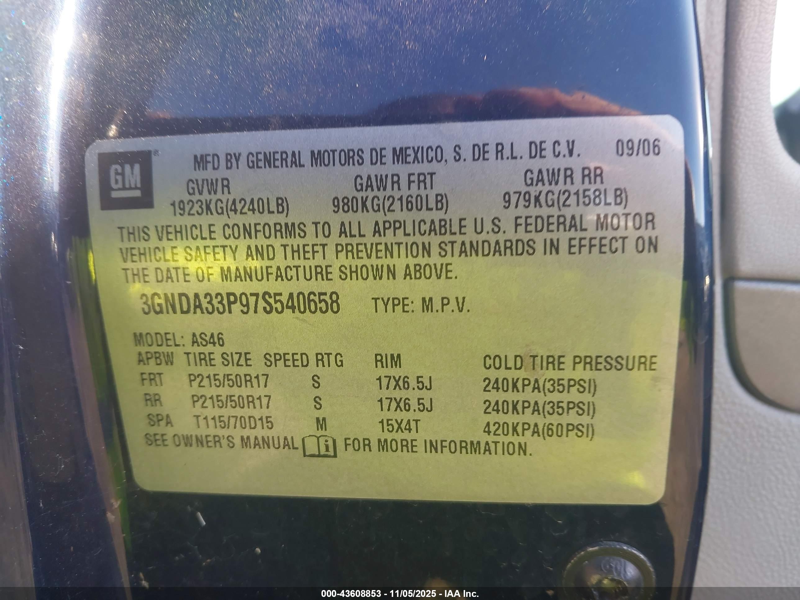CHEVROLET HHR image 9