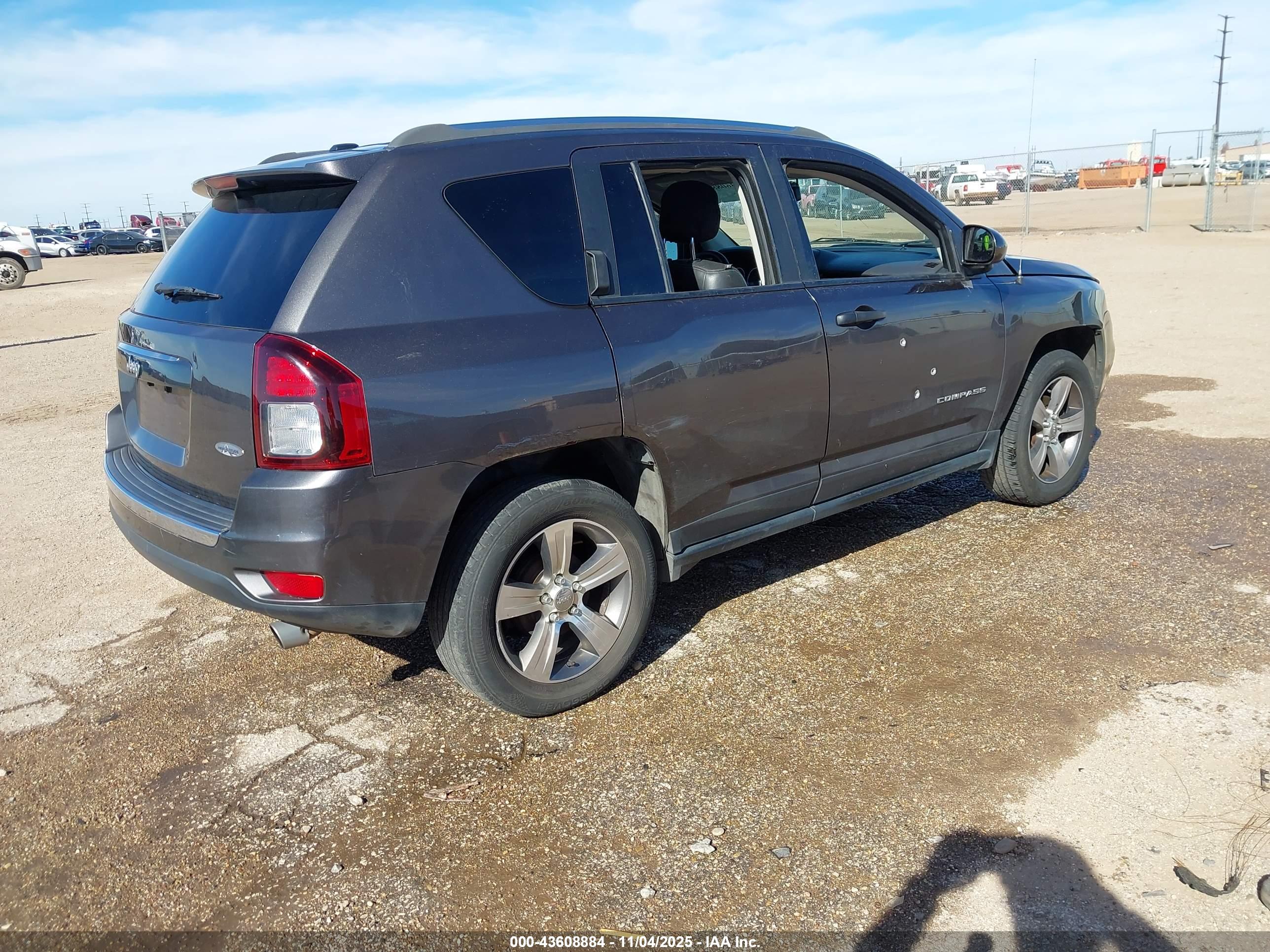 JEEP COMPASS image 4