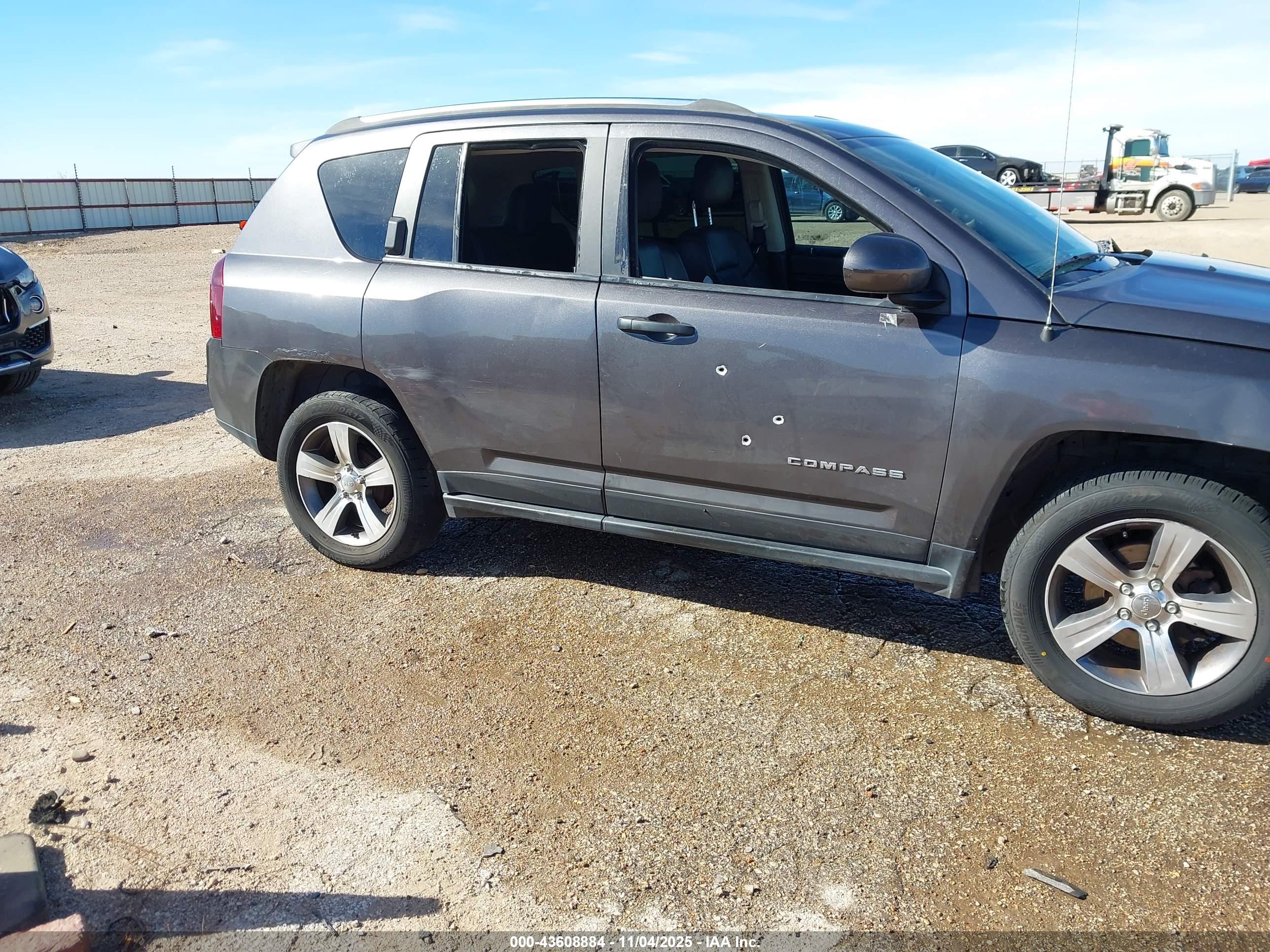 JEEP COMPASS image 6