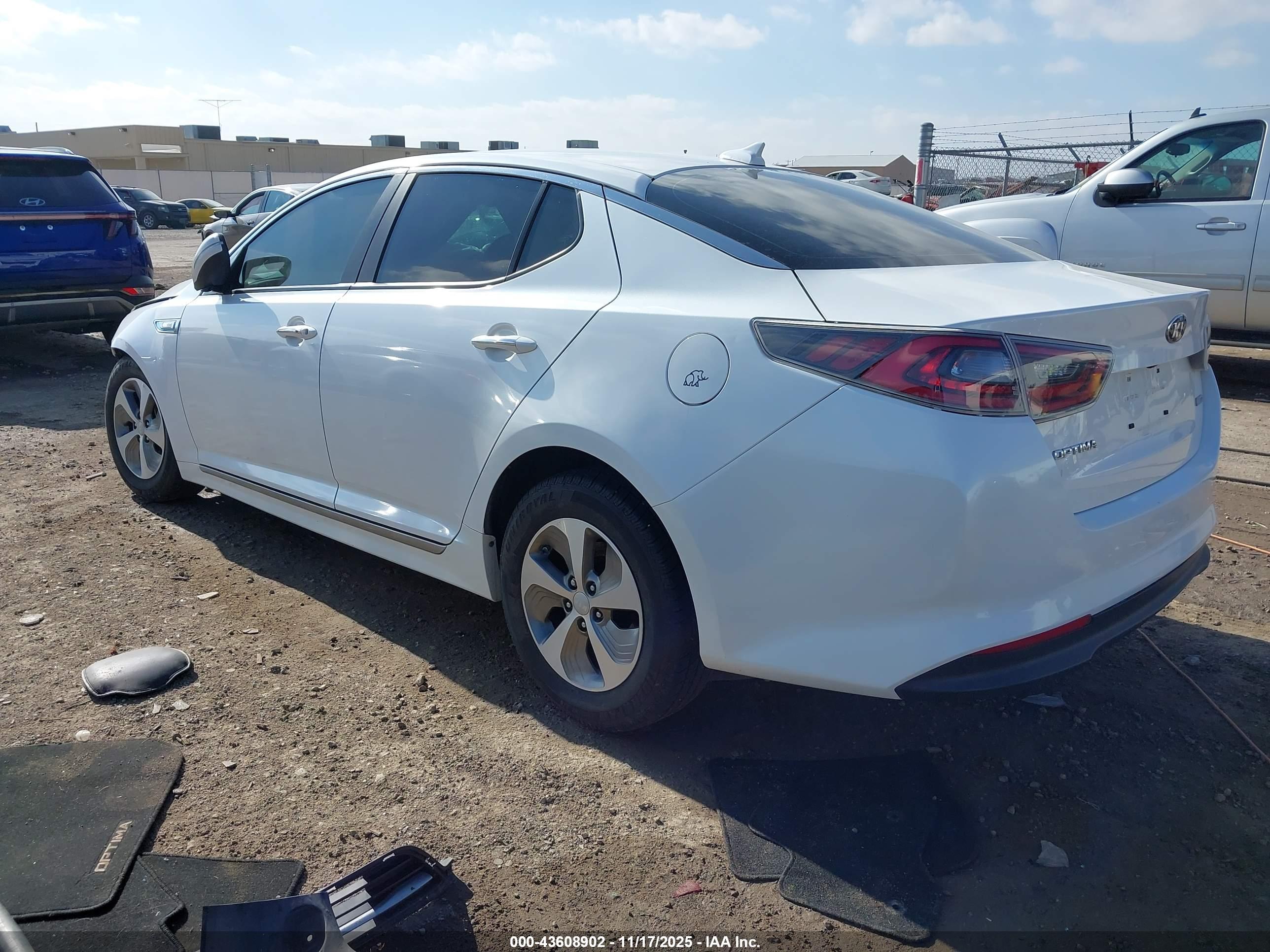 KIA OPTIMA image 3