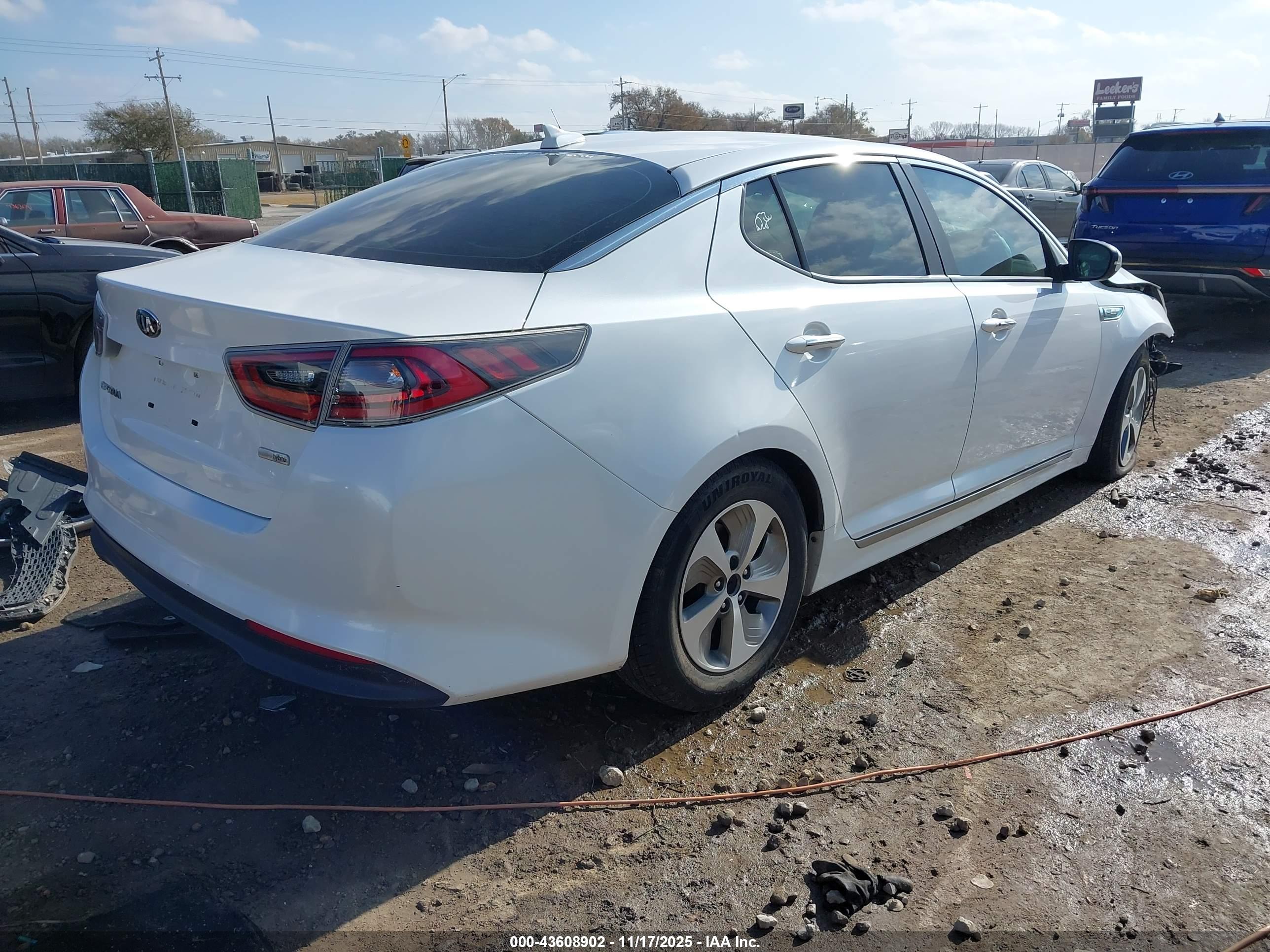 KIA OPTIMA image 4