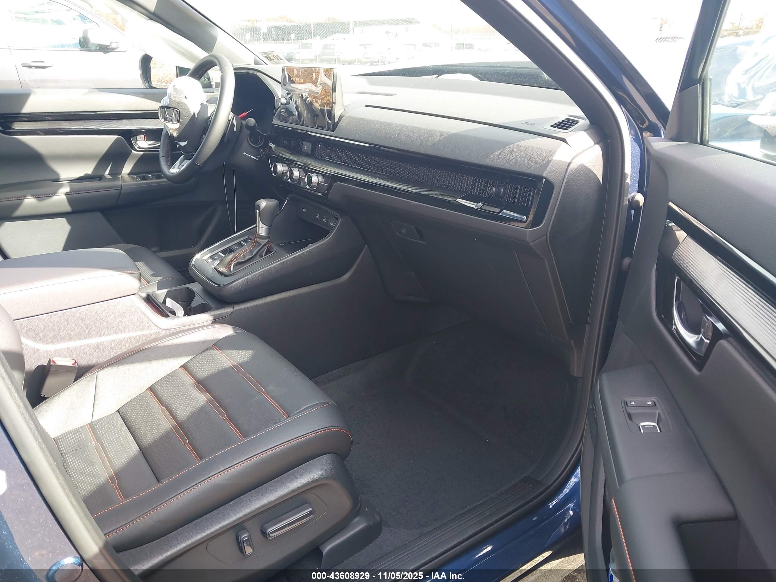 HONDA CR-V image 5