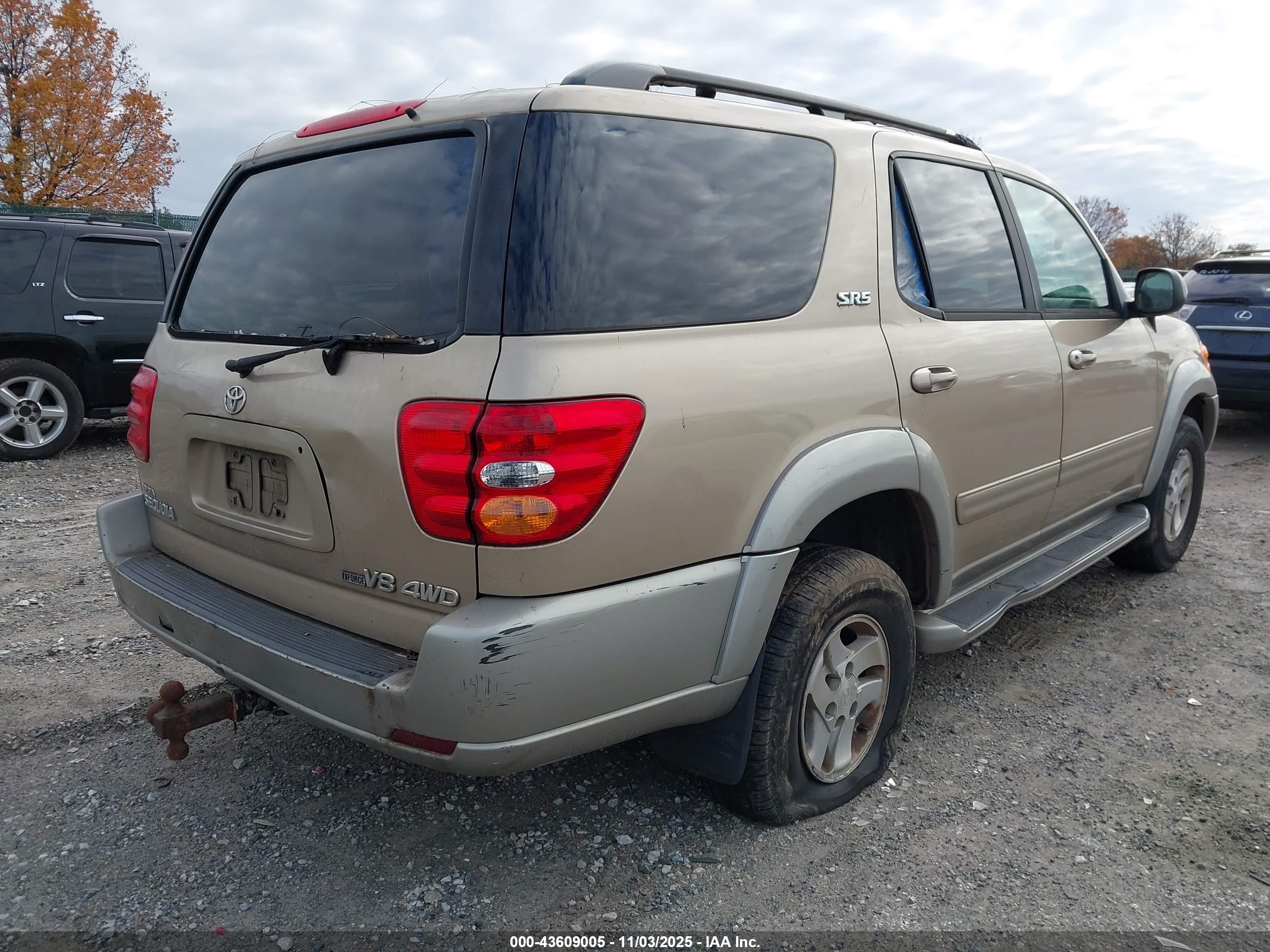 TOYOTA SEQUOIA image 4