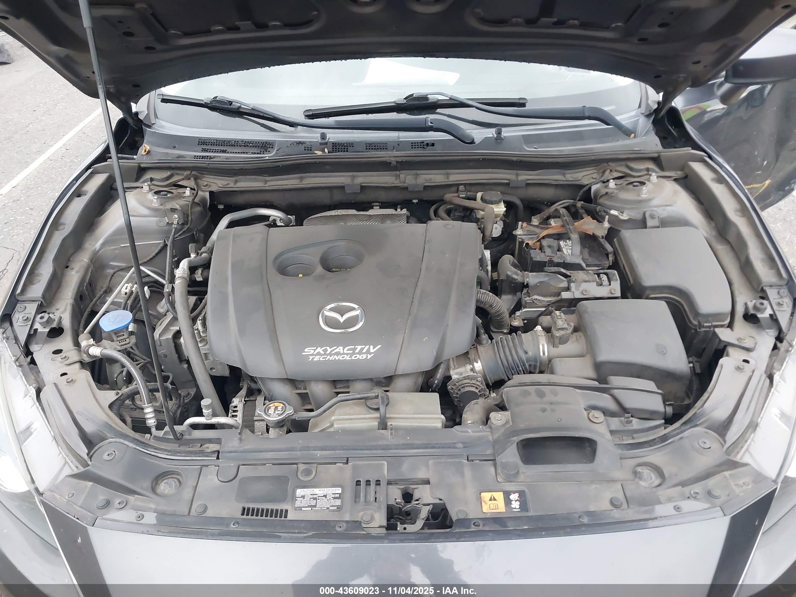 MAZDA MAZDA3 image 10