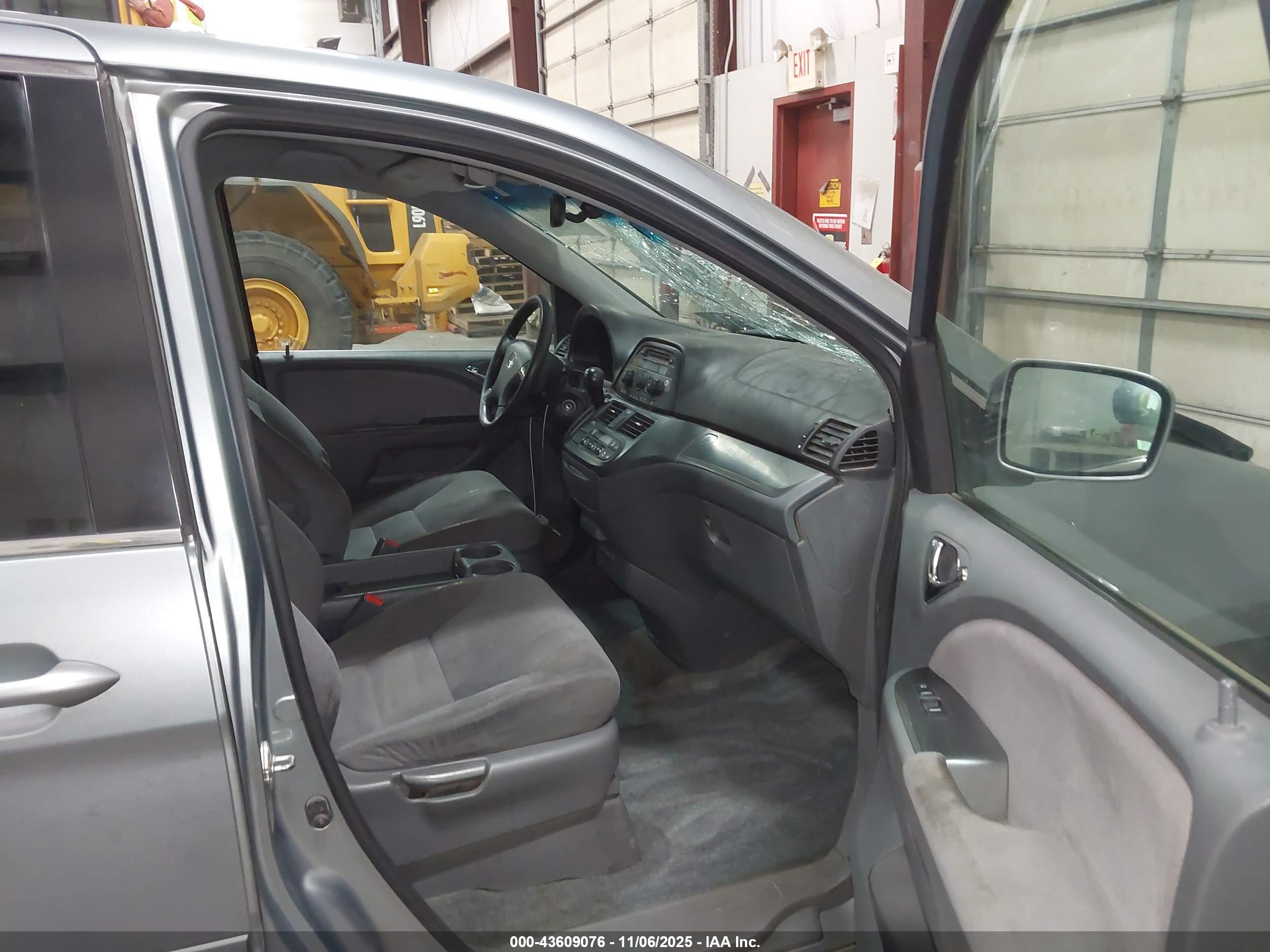 HONDA ODYSSEY image 5