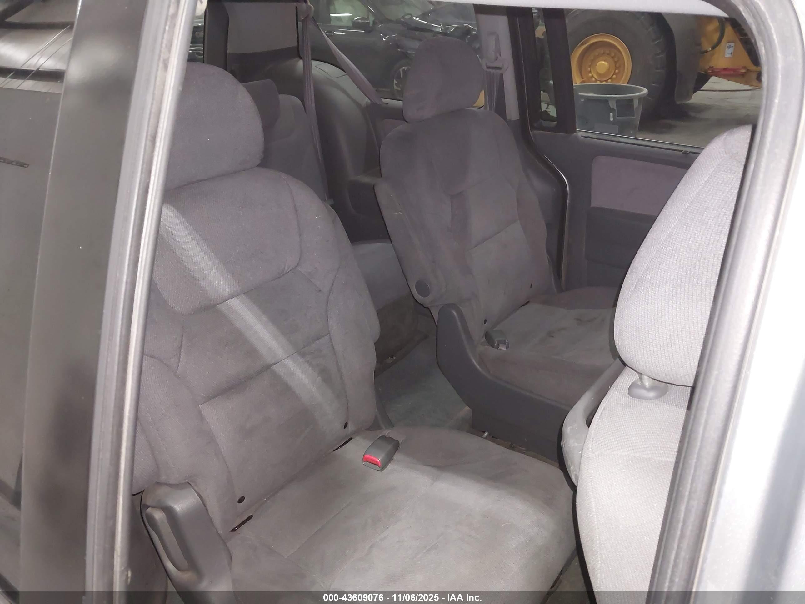 HONDA ODYSSEY image 8