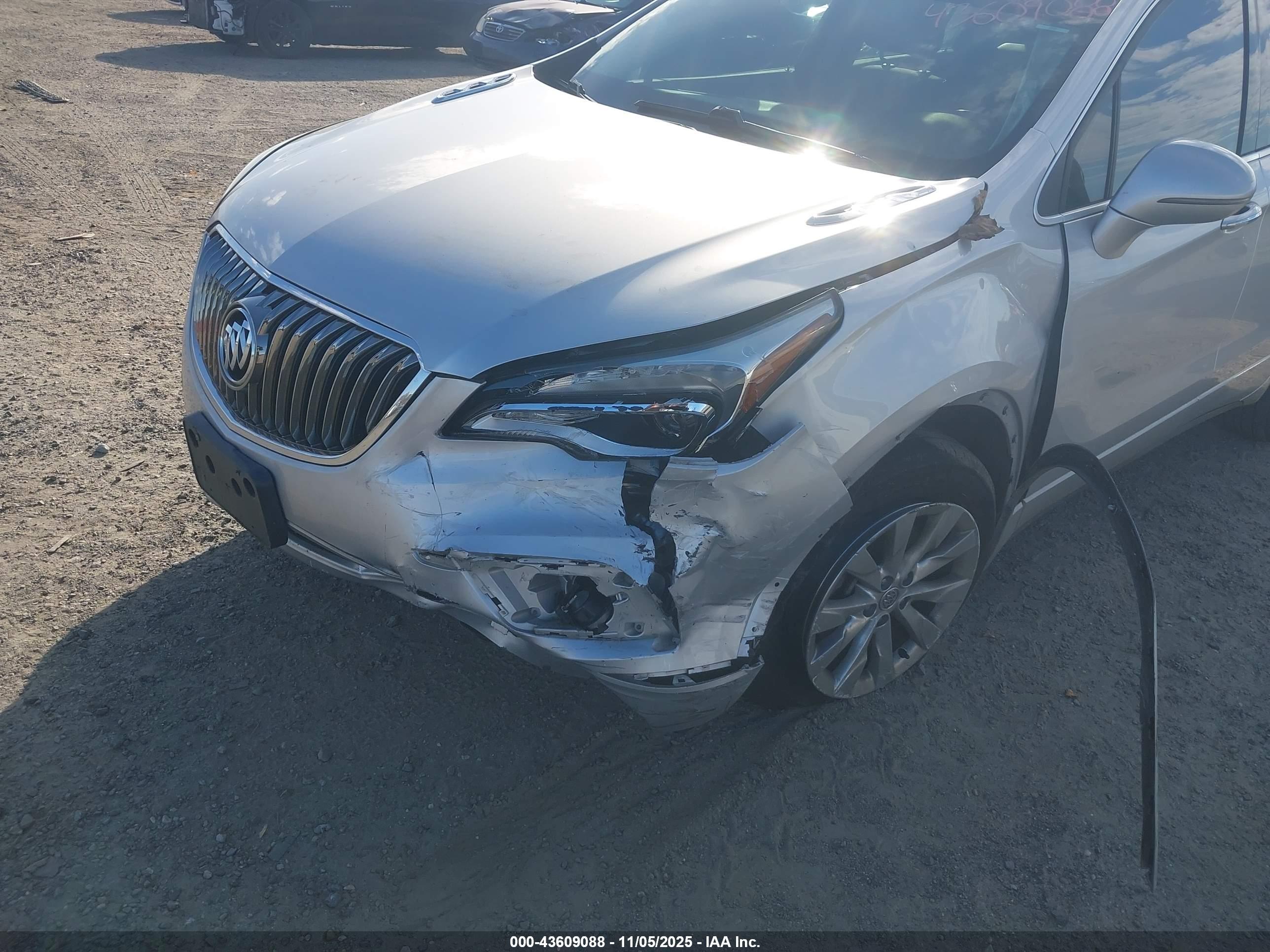 BUICK ENVISION image 6
