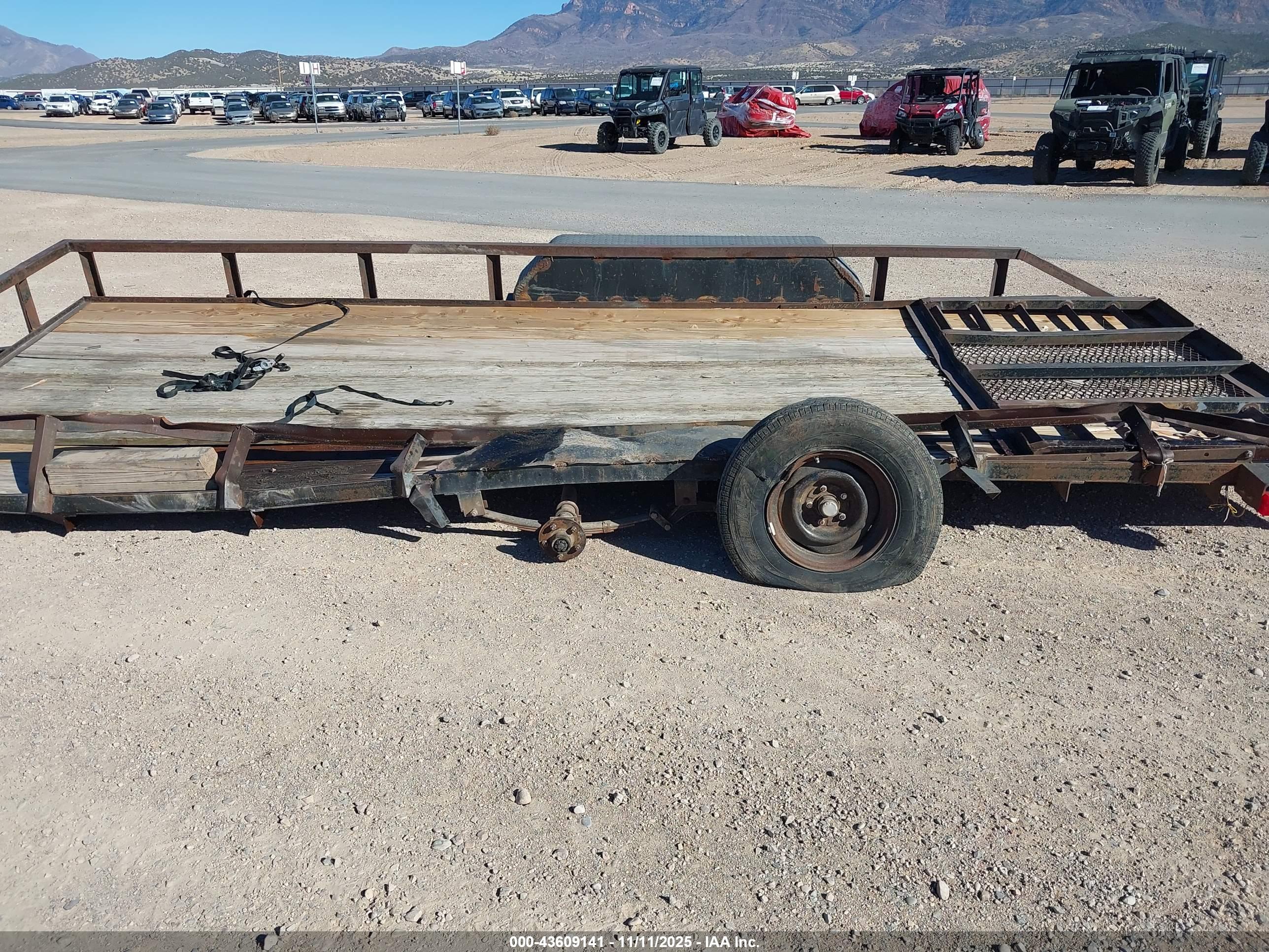 UTILITY TRAILER image 6