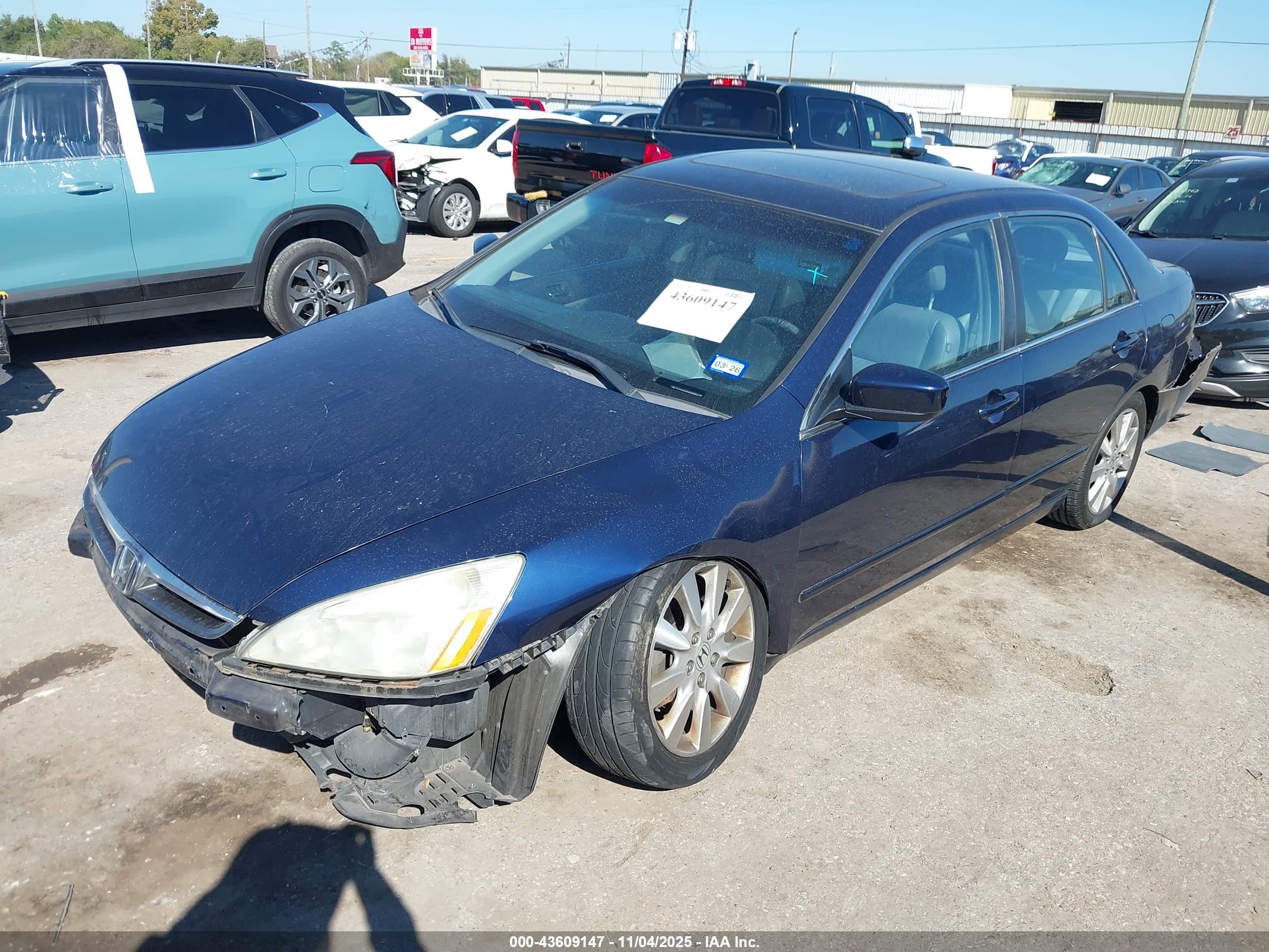 HONDA ACCORD image 2