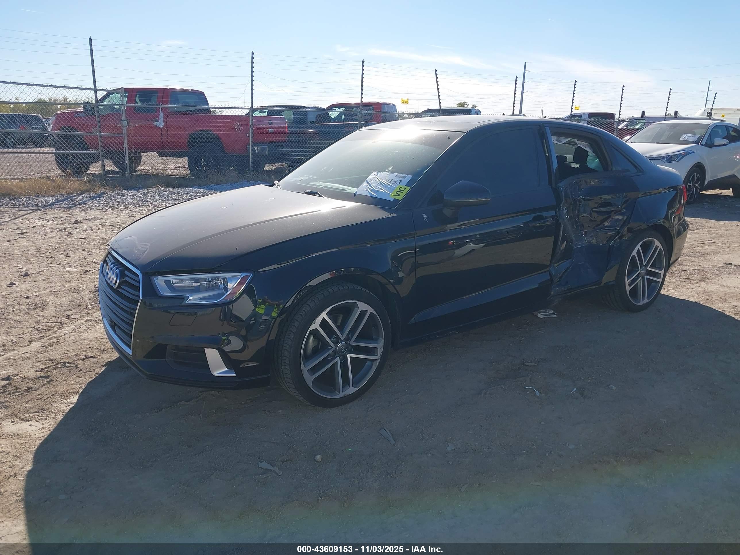 AUDI A3 image 2