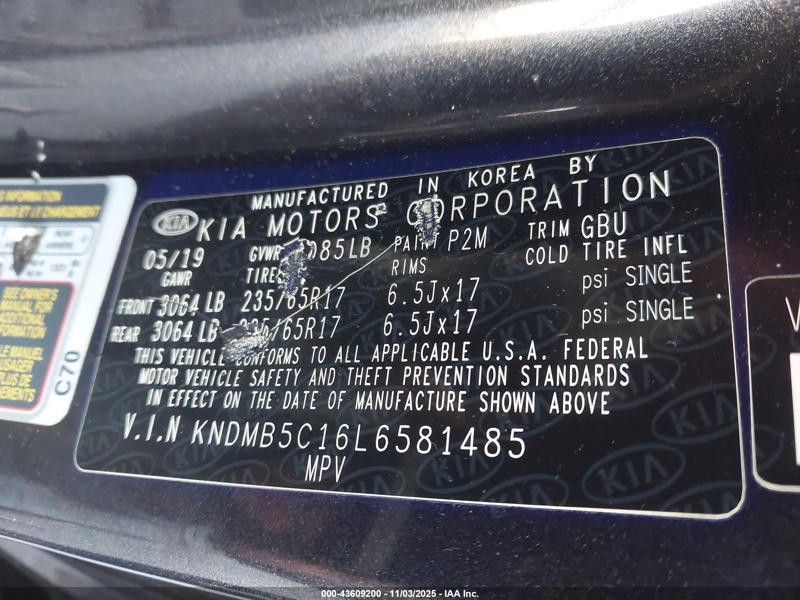 KIA SEDONA image 9