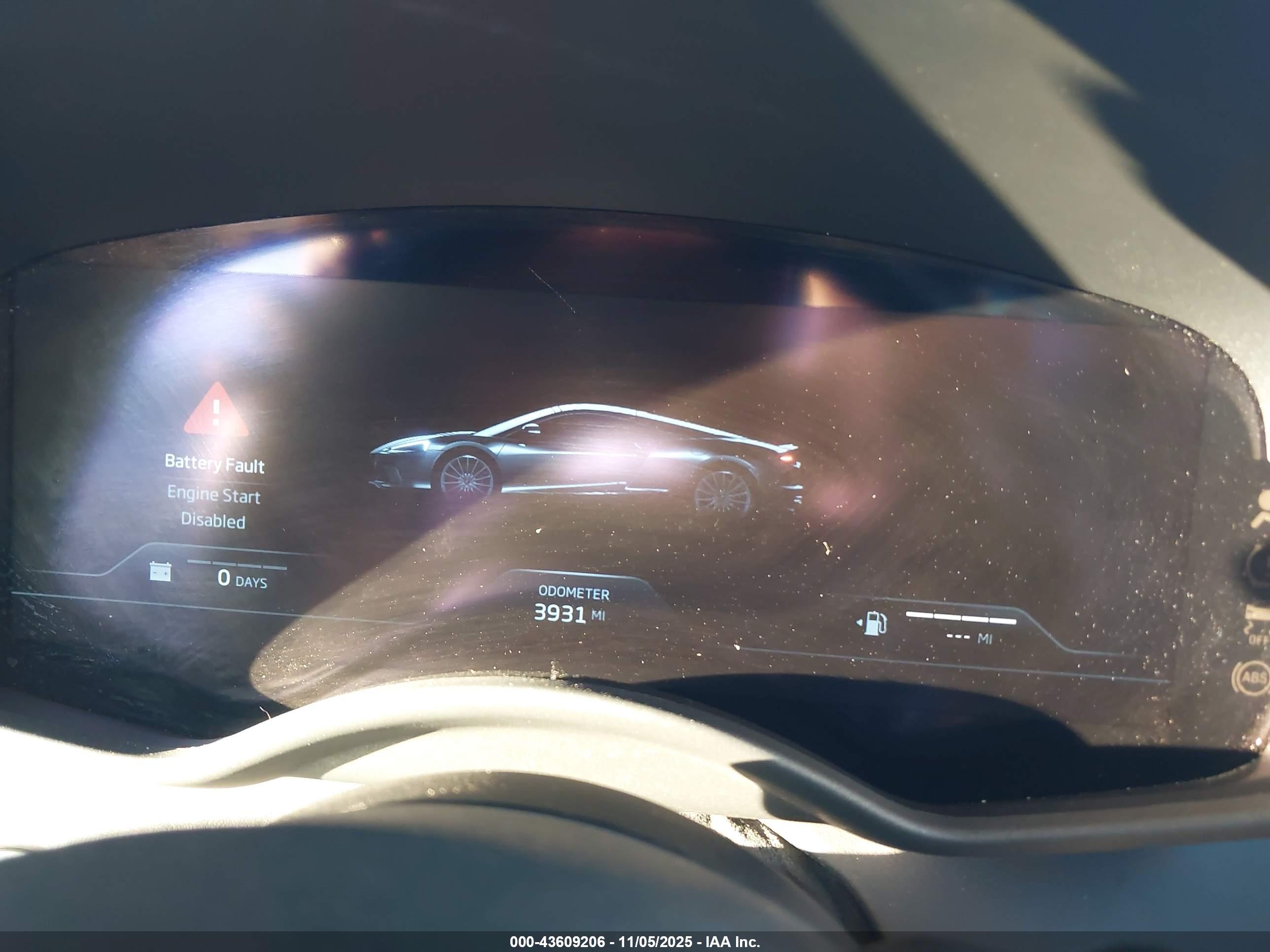 MCLAREN GT image 7