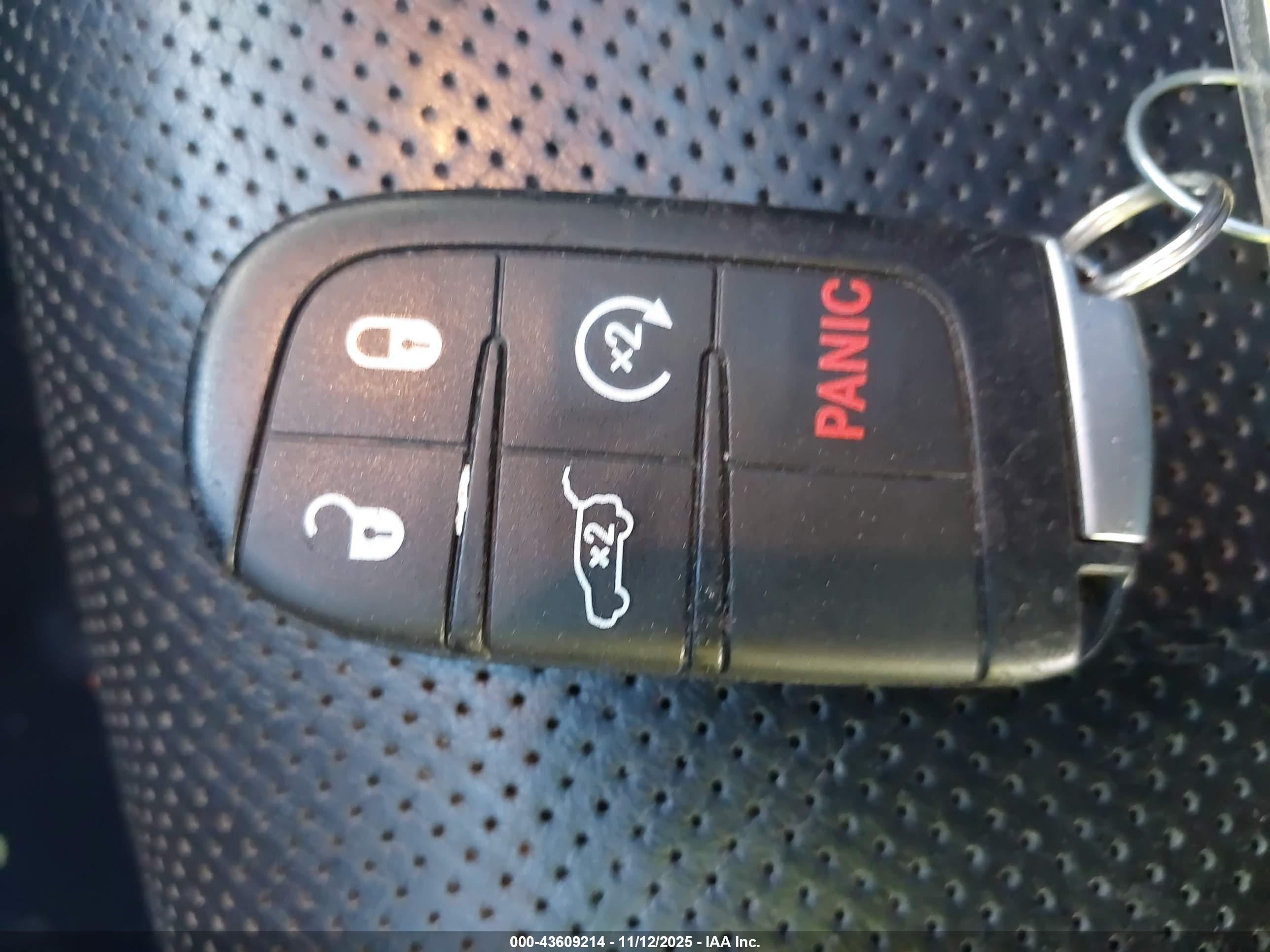 JEEP GRAND image 11