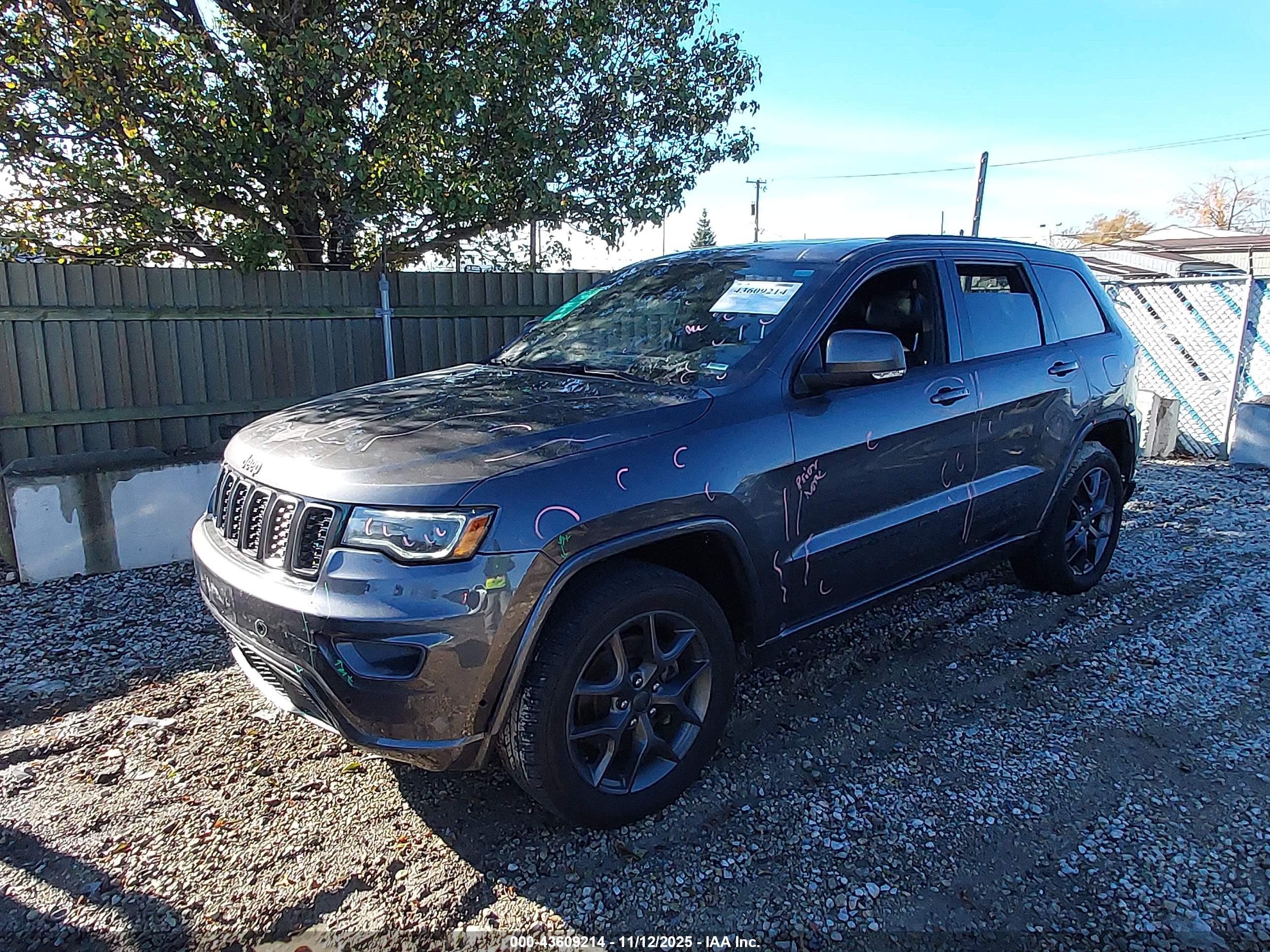 JEEP GRAND image 2
