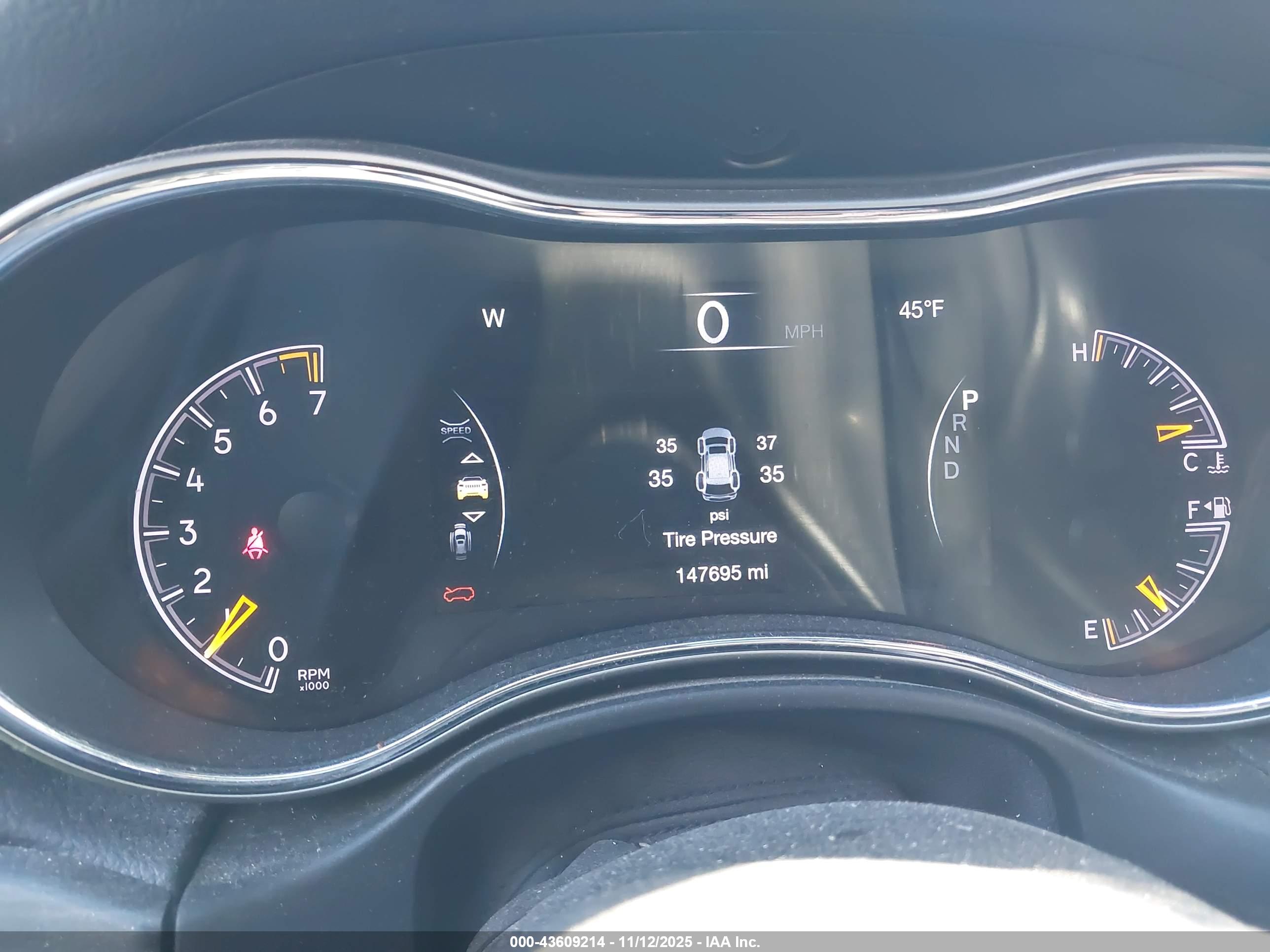 JEEP GRAND image 7