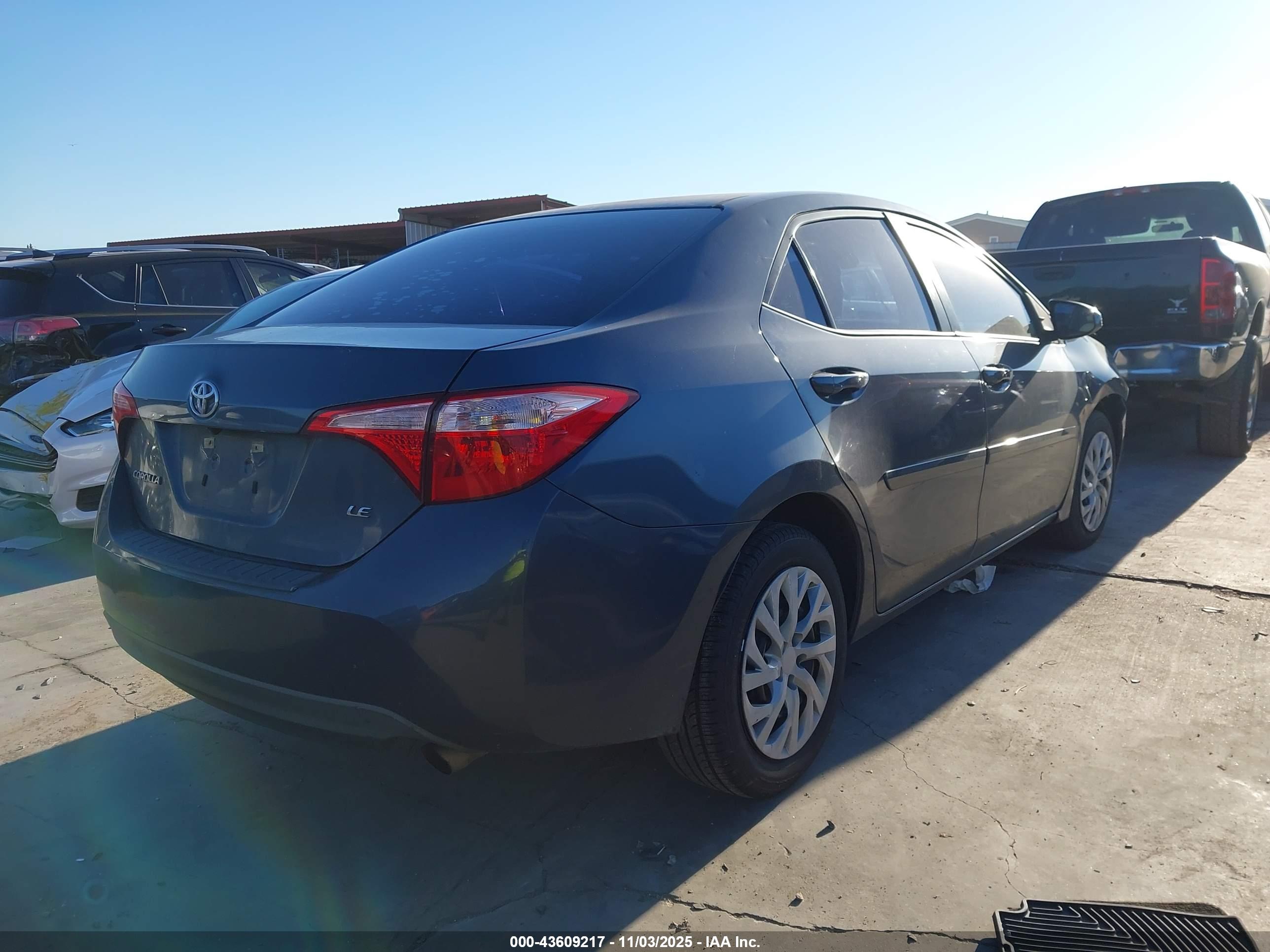 TOYOTA COROLLA image 4