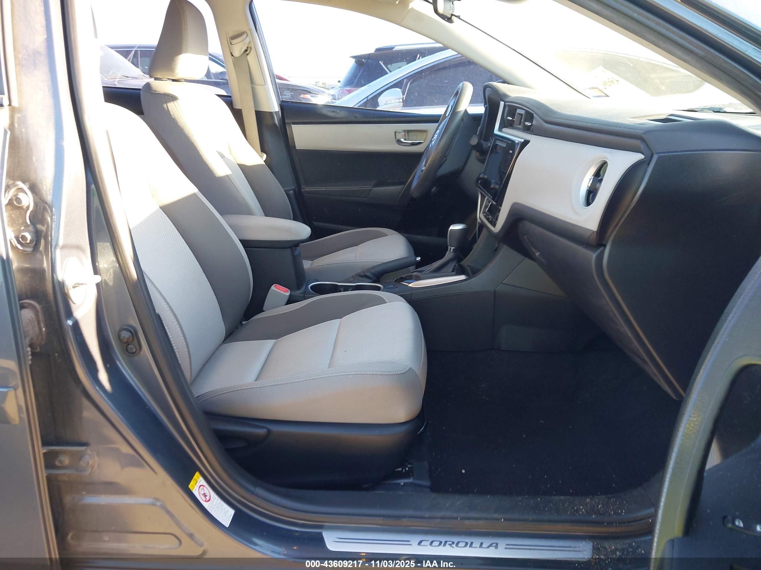 TOYOTA COROLLA image 5