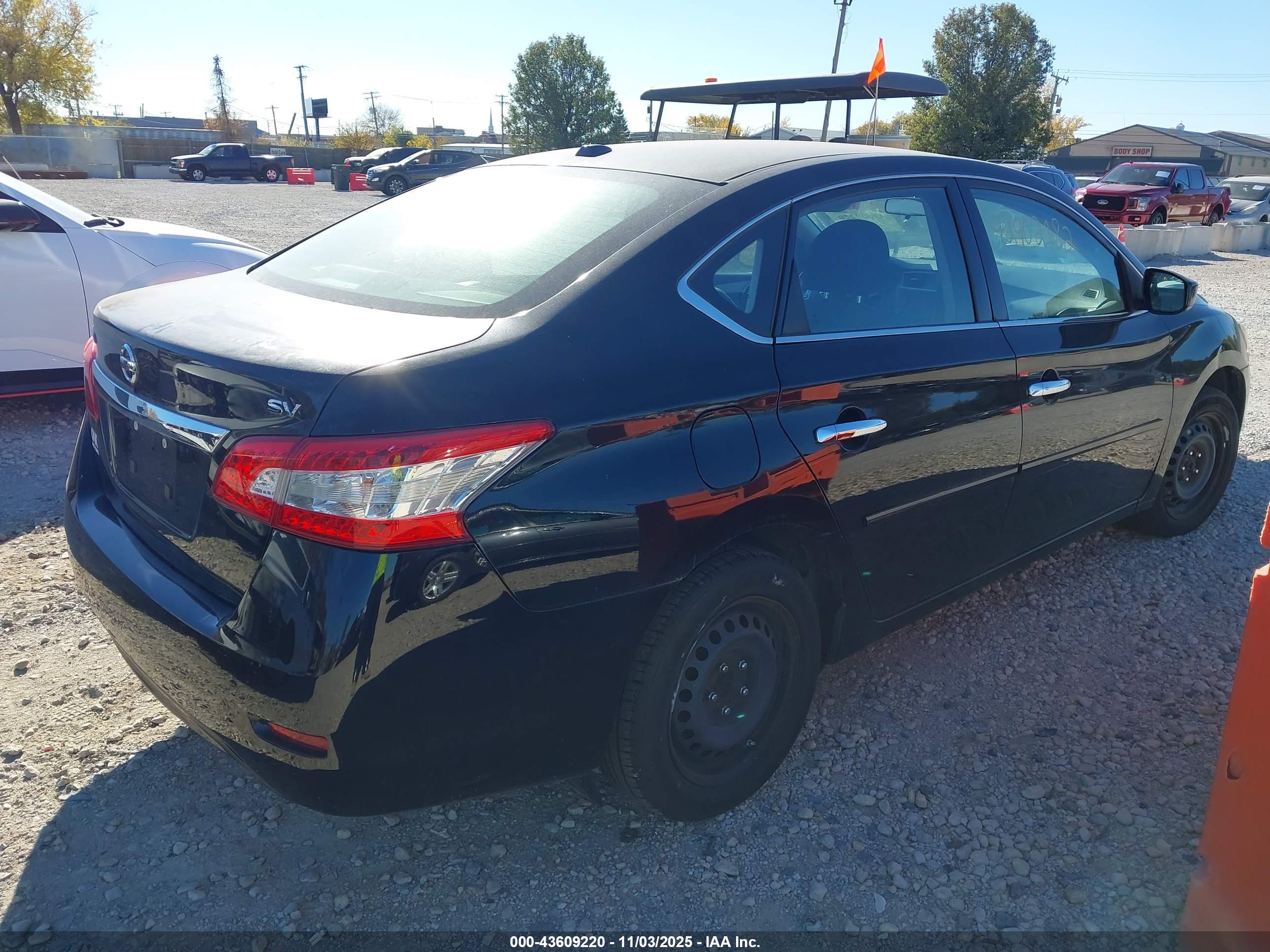 NISSAN SENTRA image 4
