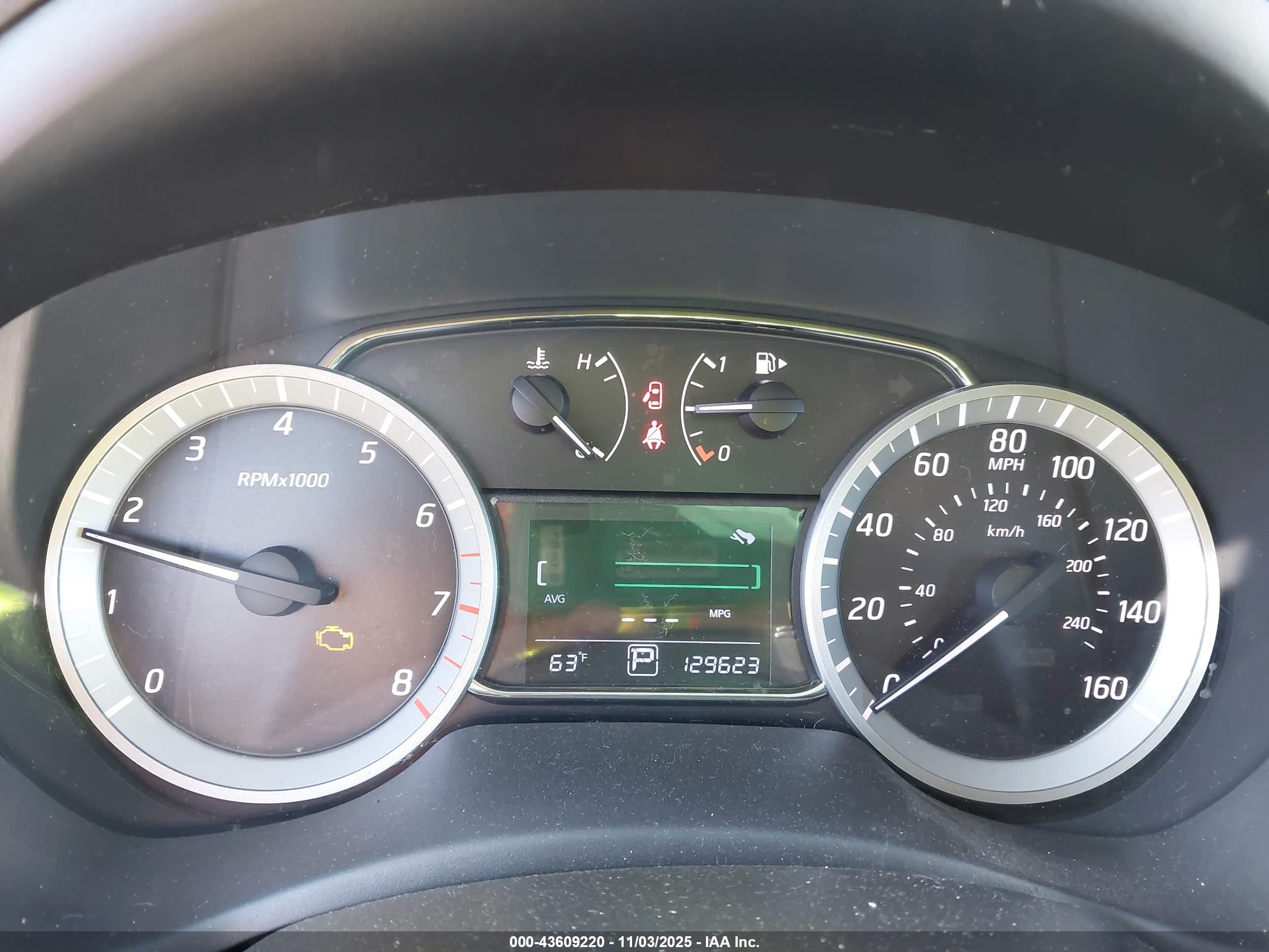 NISSAN SENTRA image 7