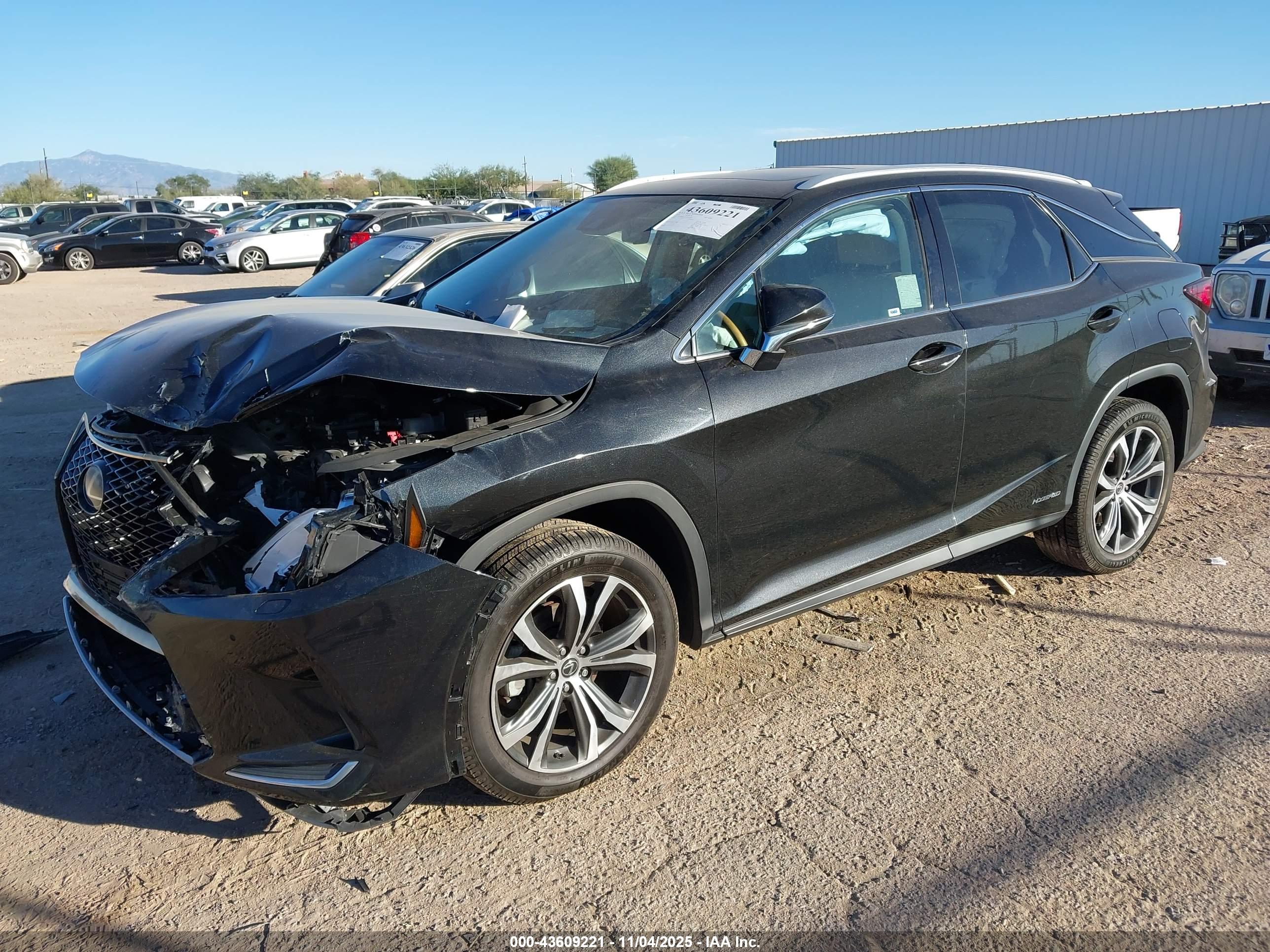 LEXUS RX image 2