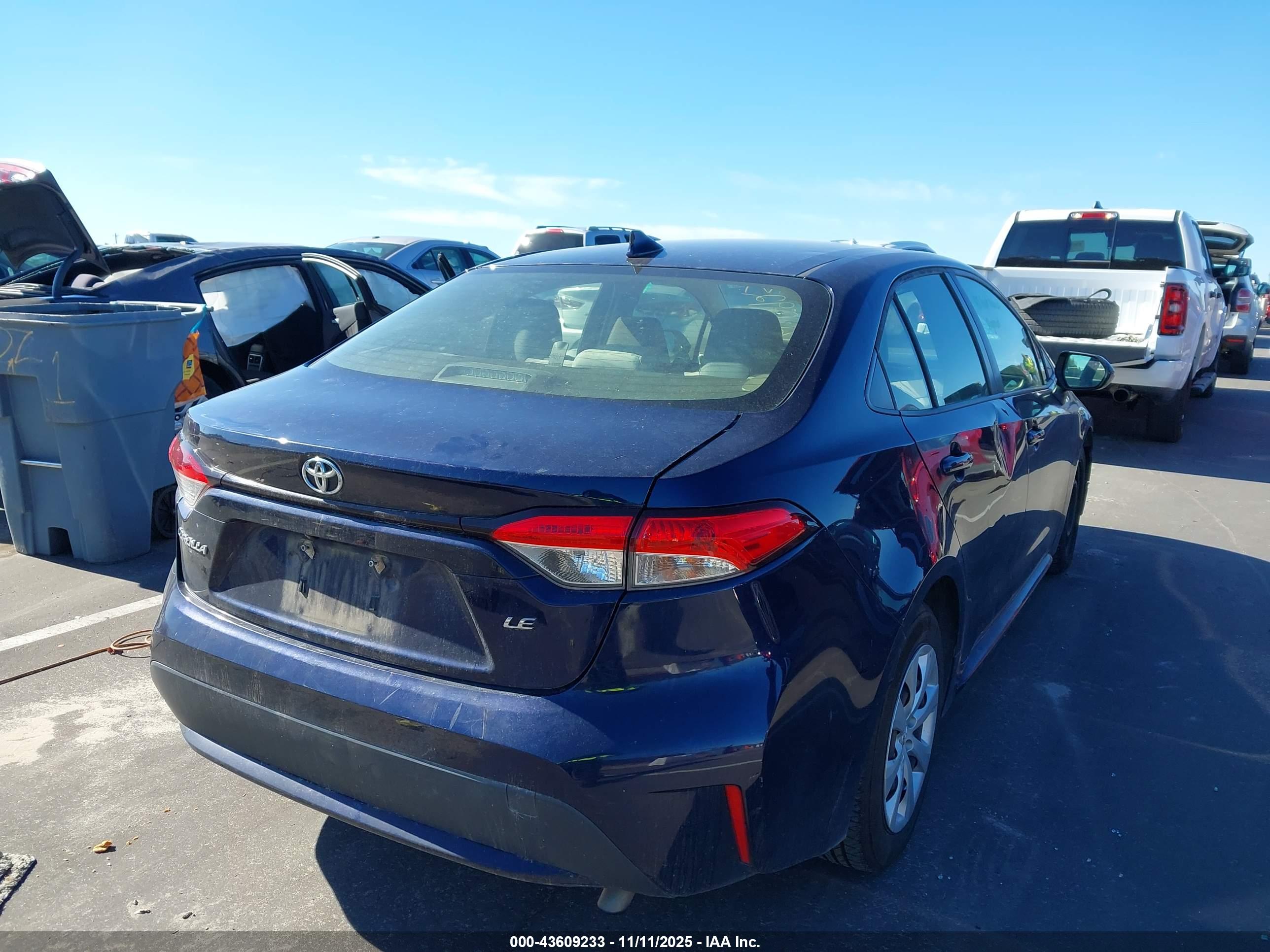 TOYOTA COROLLA image 4