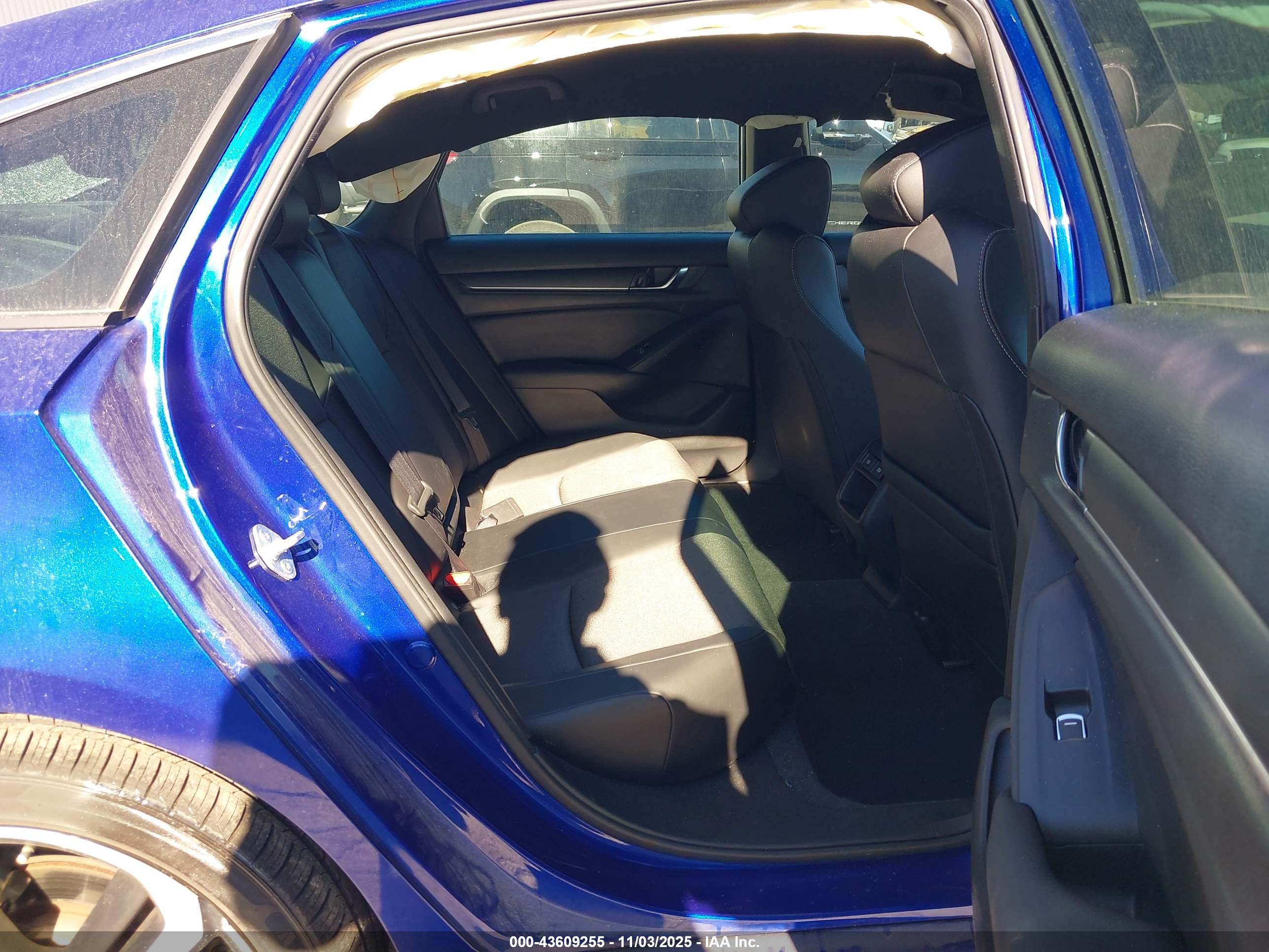 HONDA ACCORD image 8
