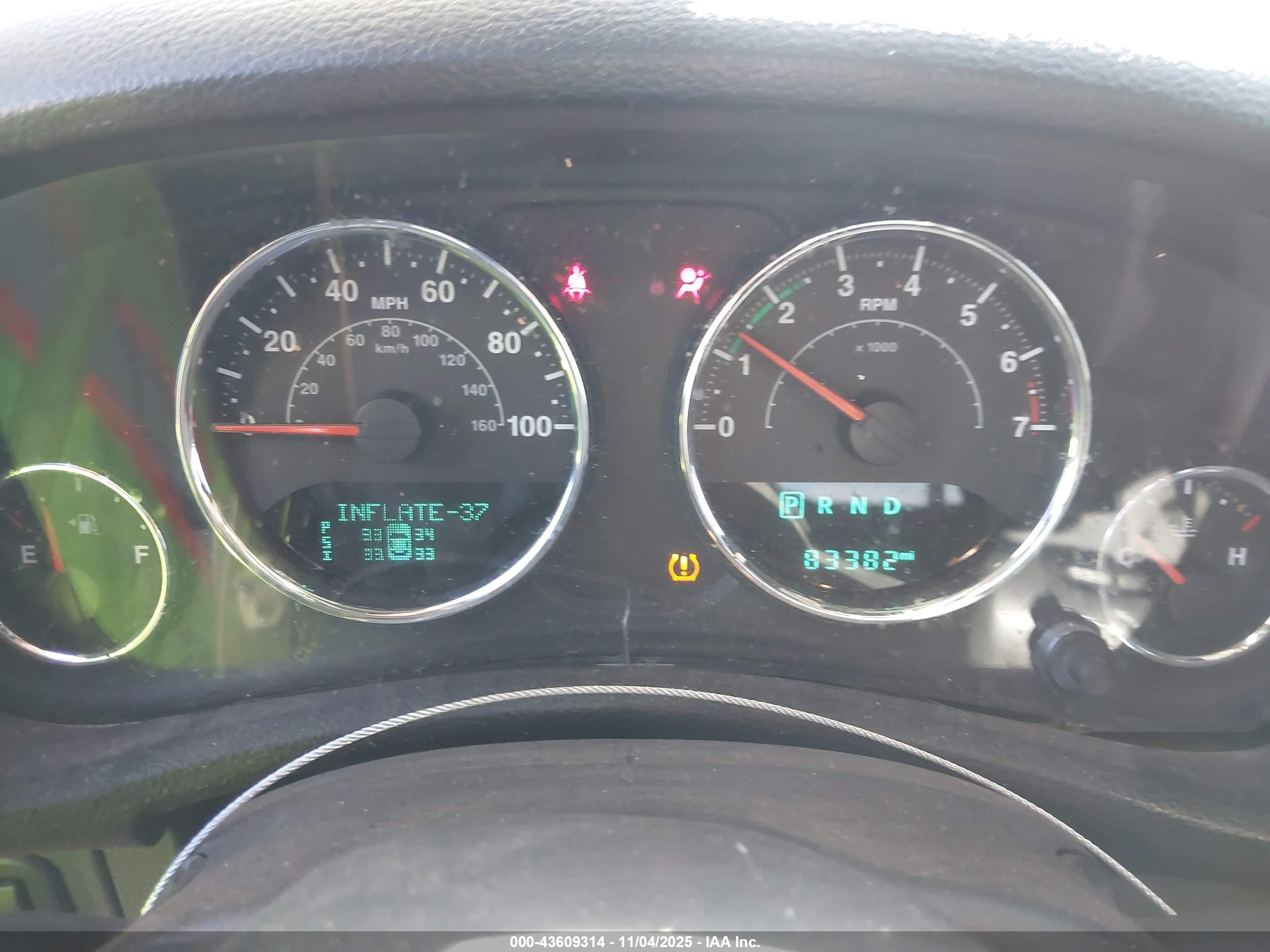 JEEP WRANGLER image 7