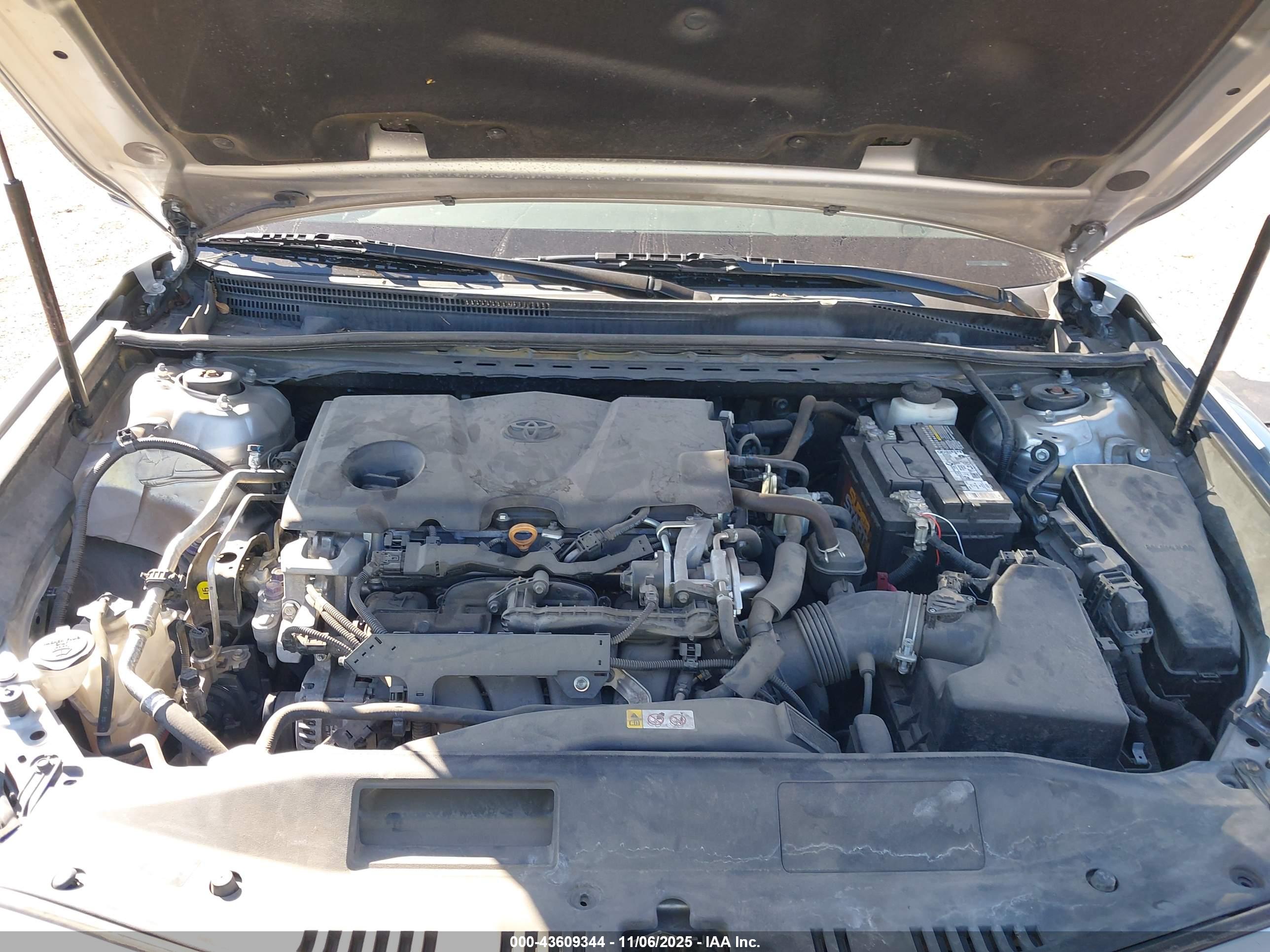 TOYOTA CAMRY image 10