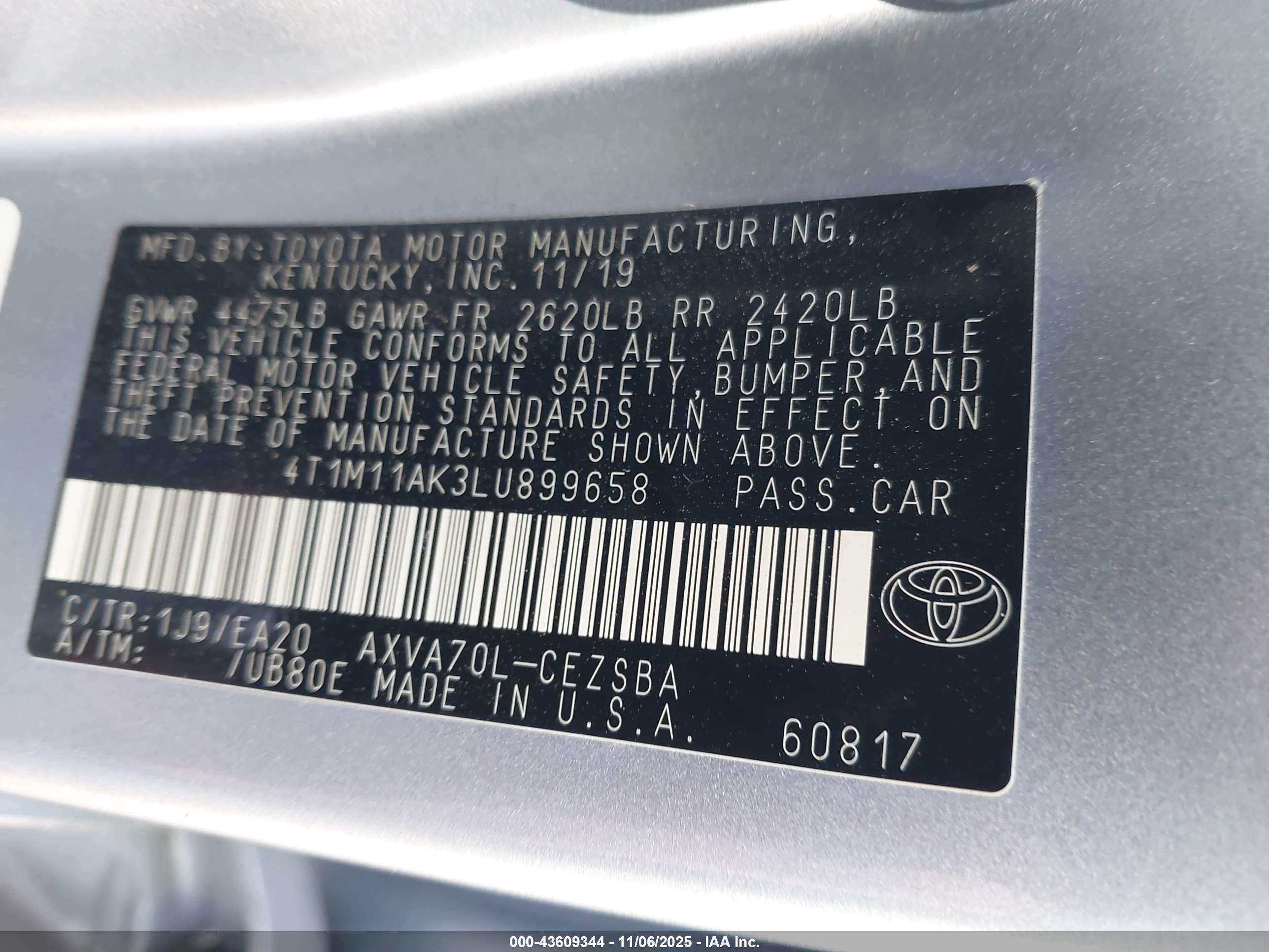 TOYOTA CAMRY image 9