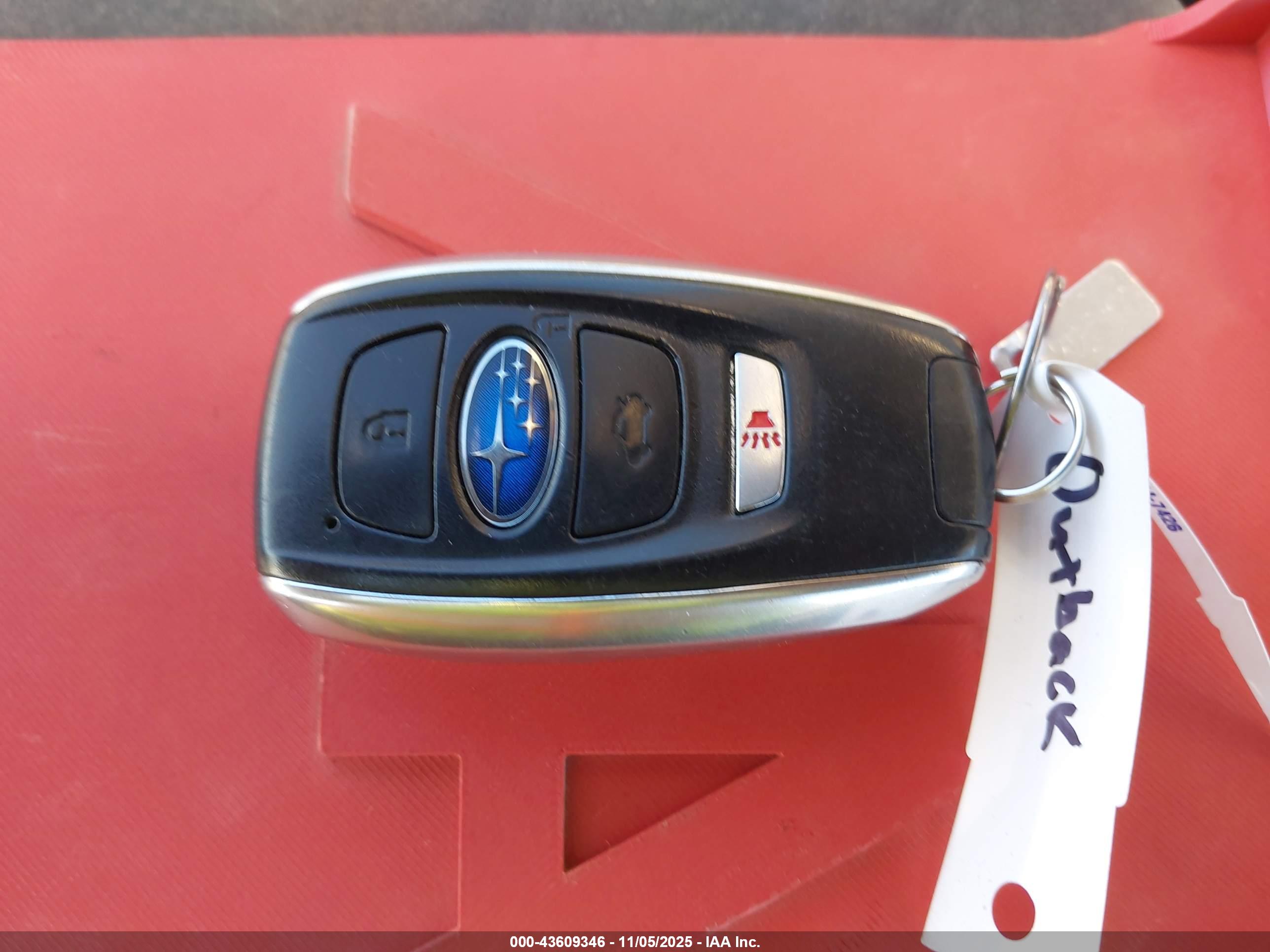 SUBARU OUTBACK image 11