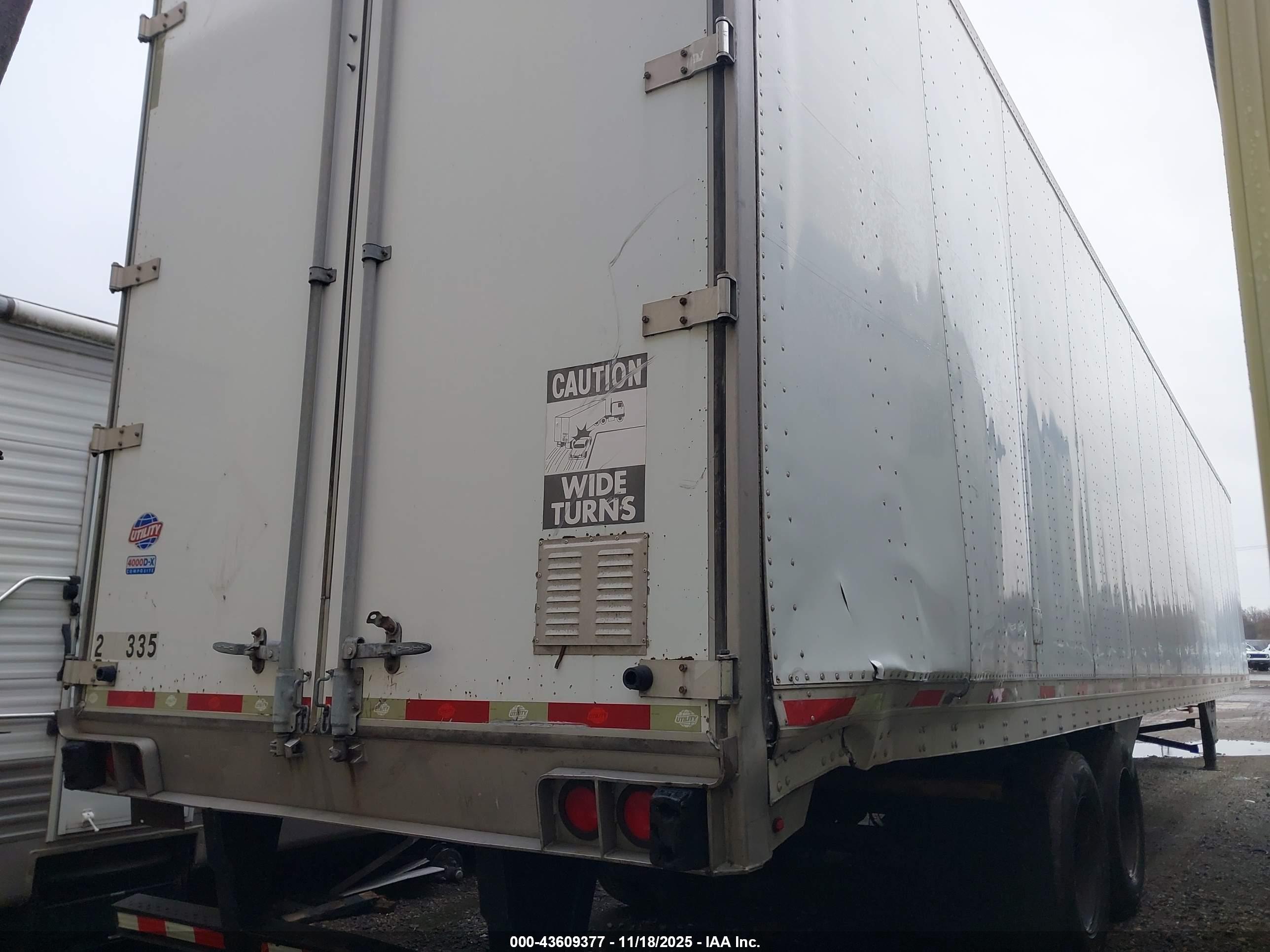 UTILITY TRAILER image 4