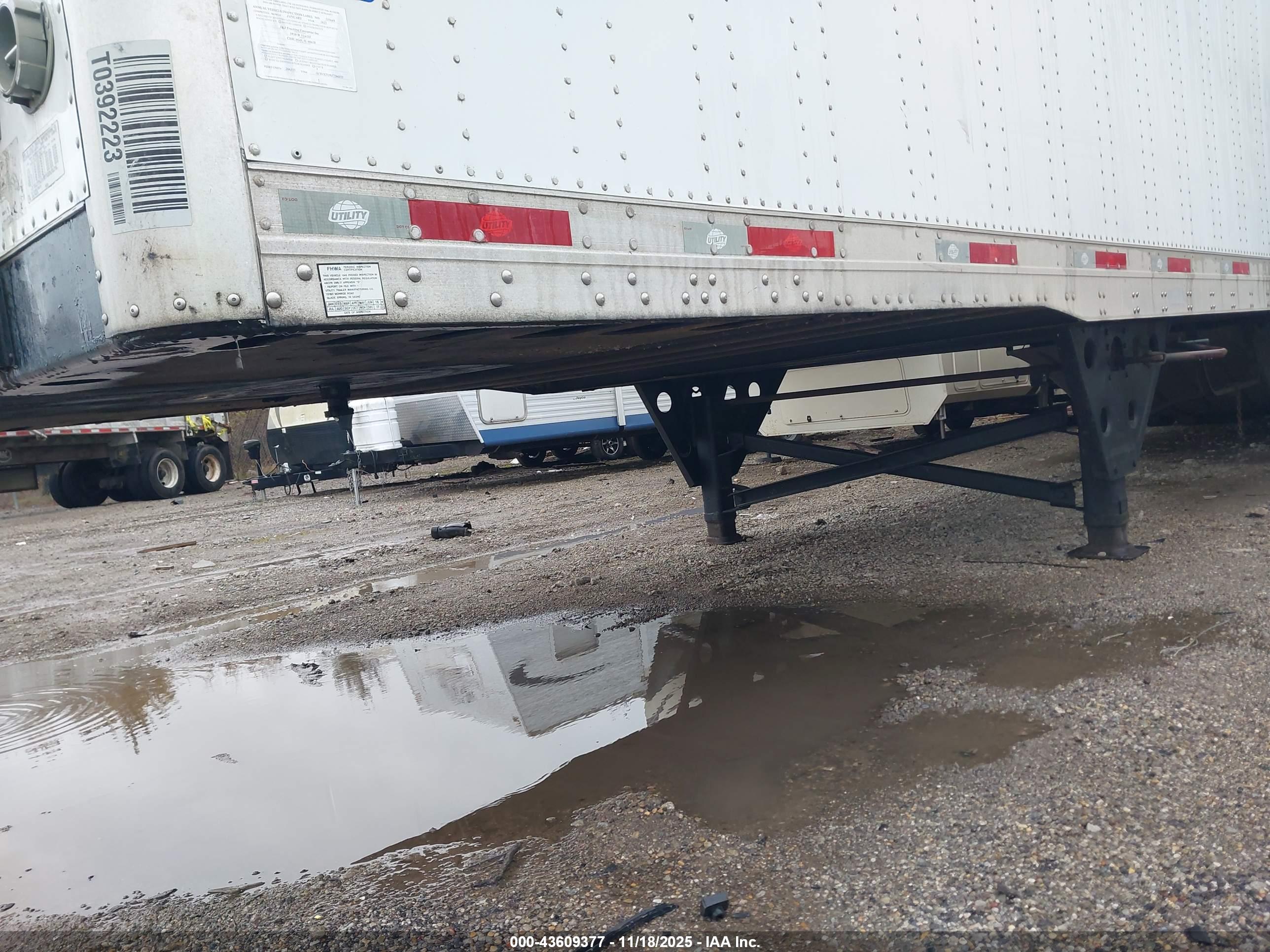 UTILITY TRAILER image 7