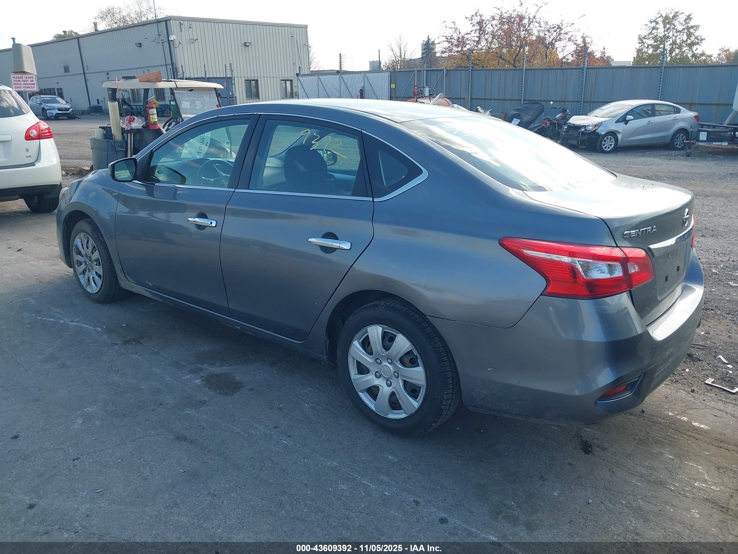 NISSAN SENTRA image 3