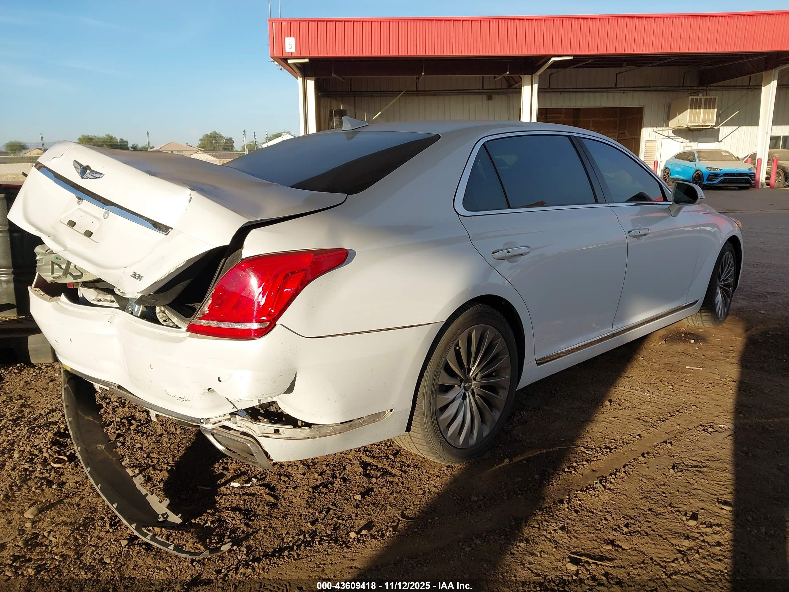 GENESIS G90 image 4