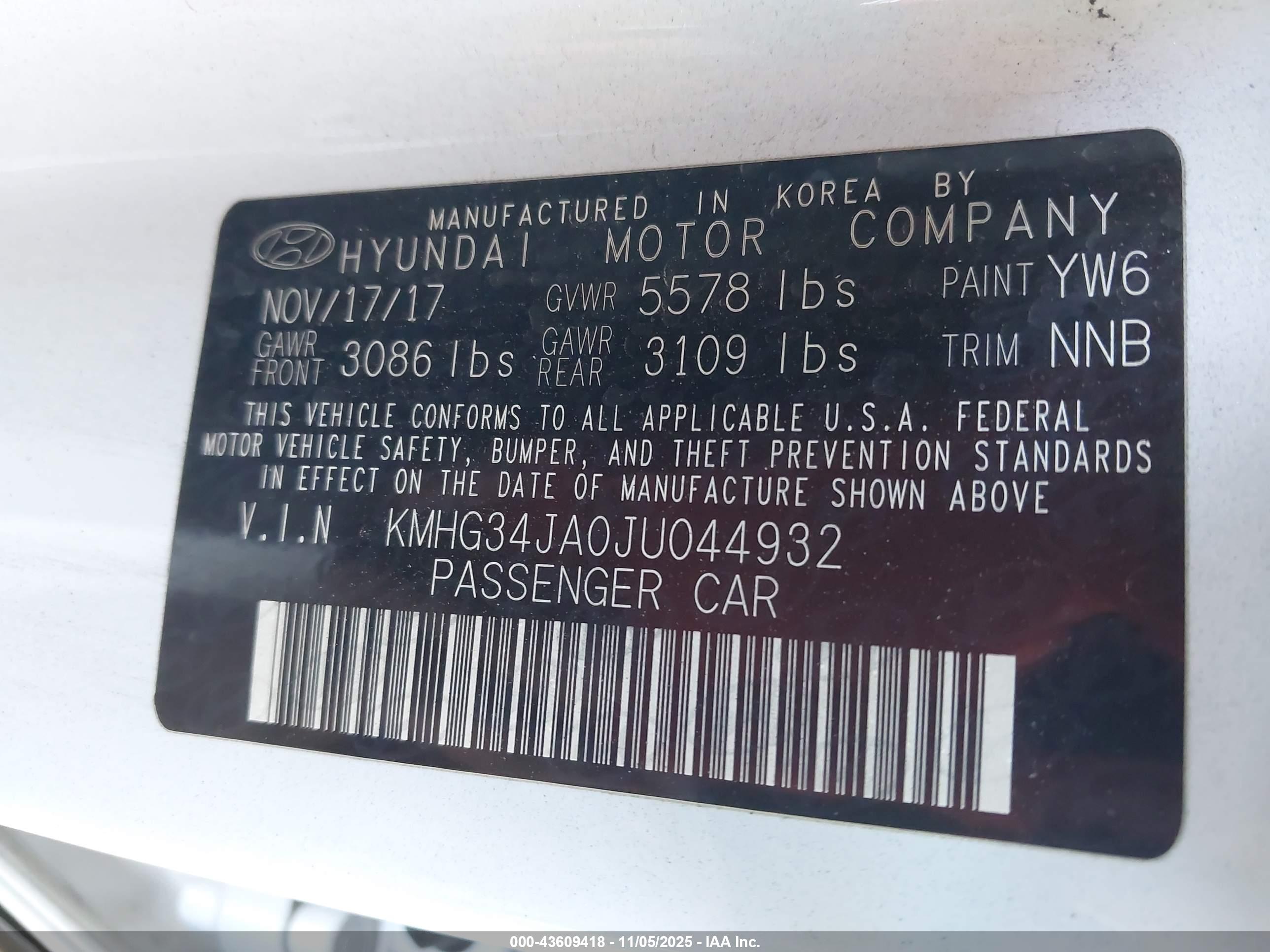 GENESIS G90 image 9