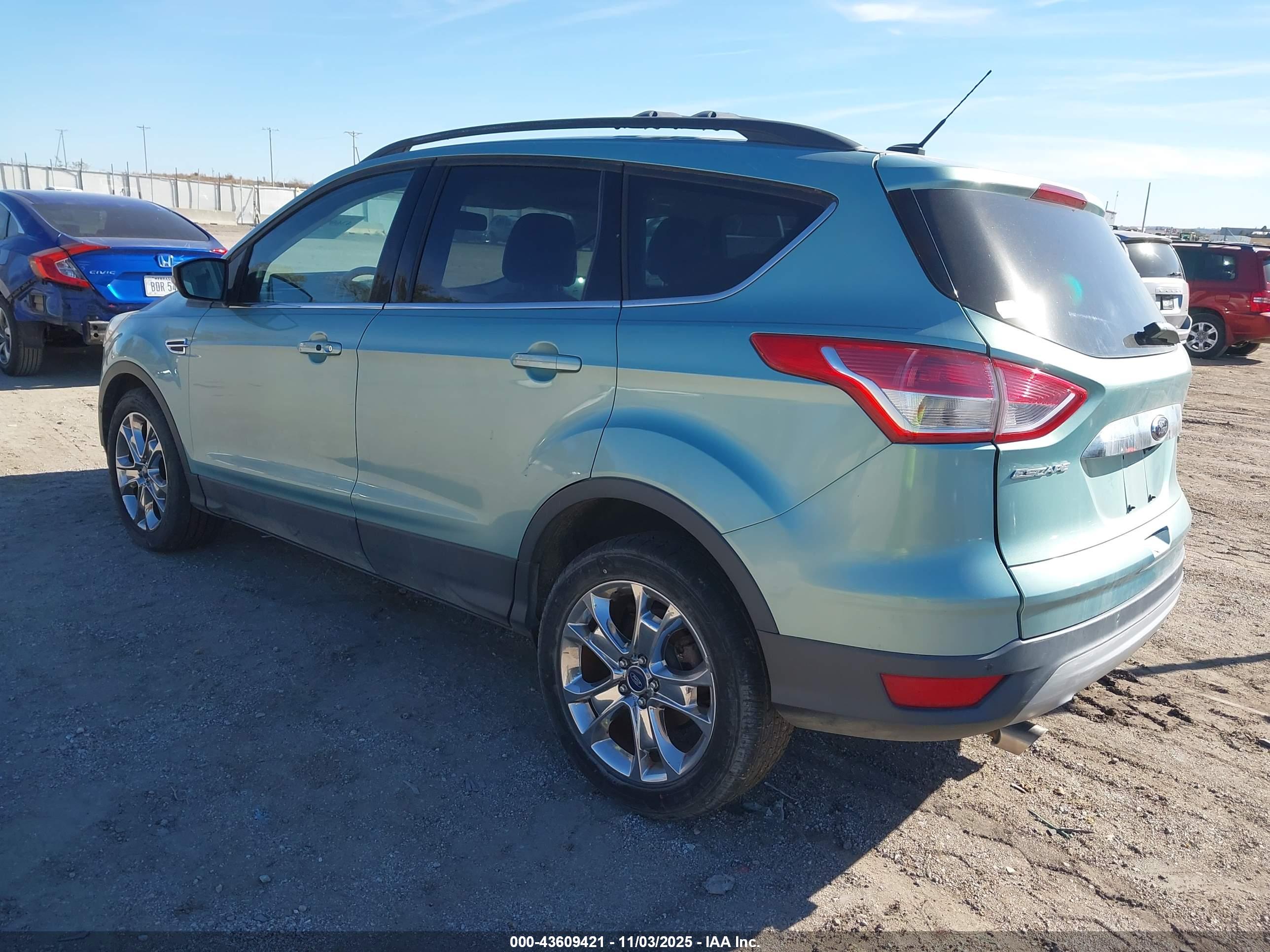 FORD ESCAPE image 3