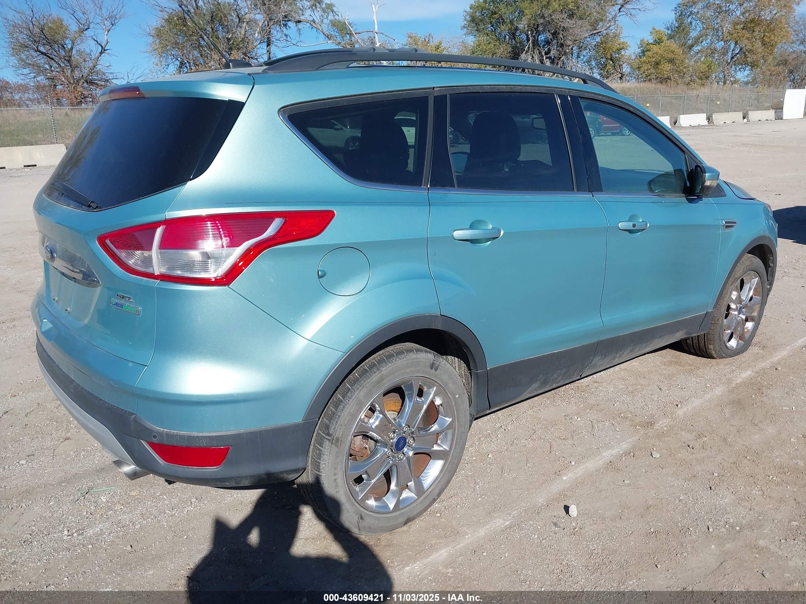 FORD ESCAPE image 4