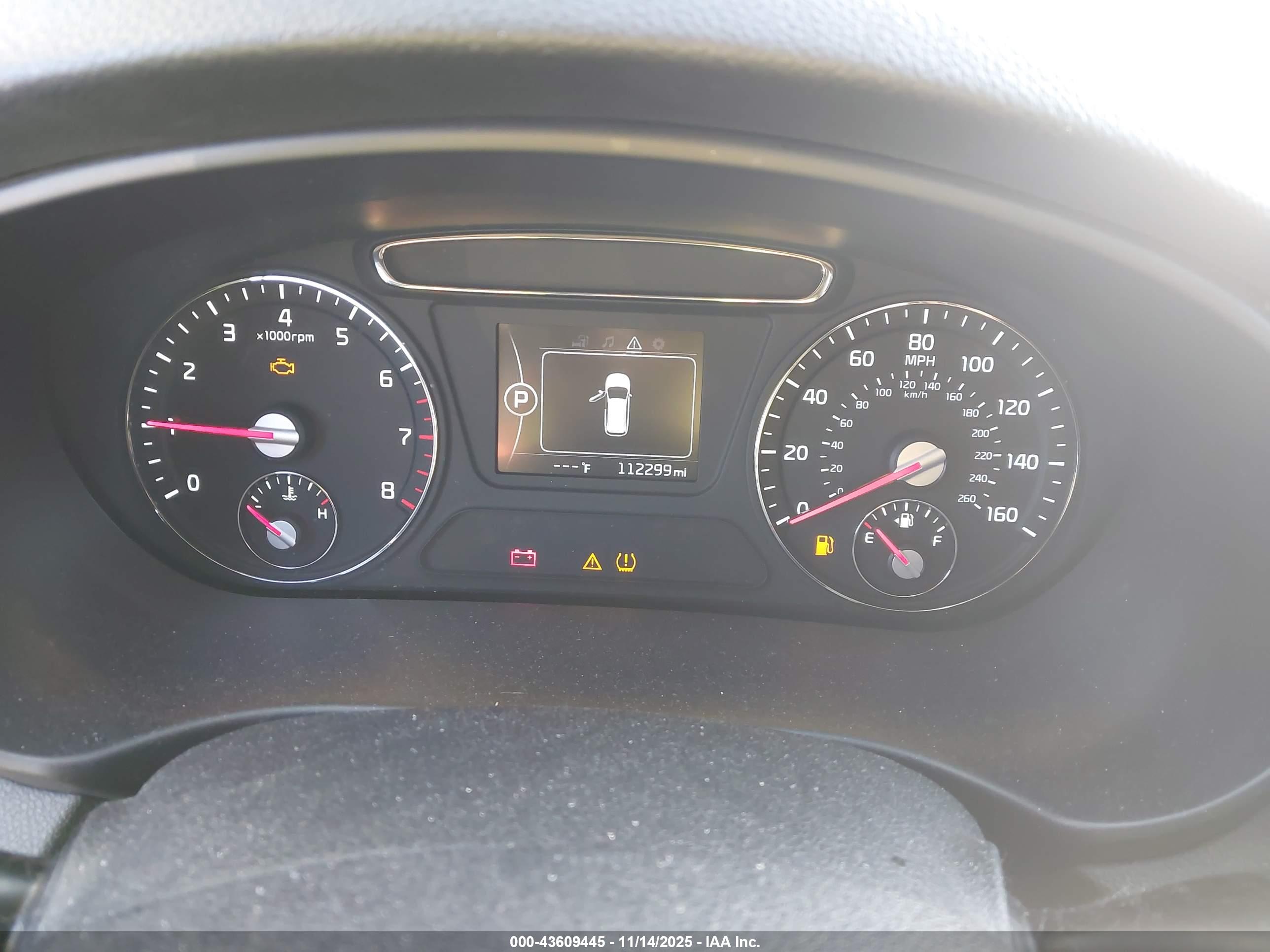 KIA SORENTO image 7