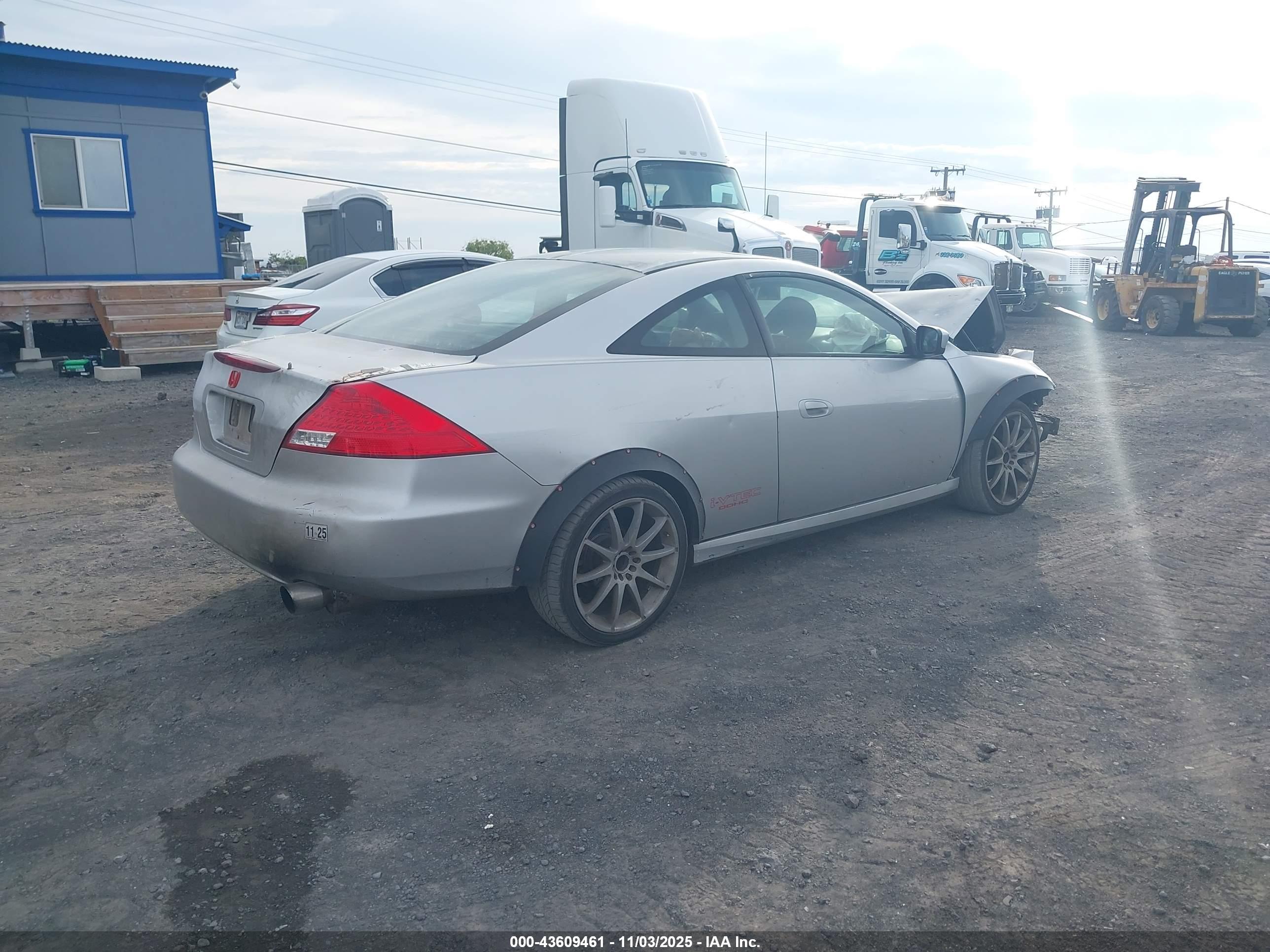 HONDA ACCORD image 4