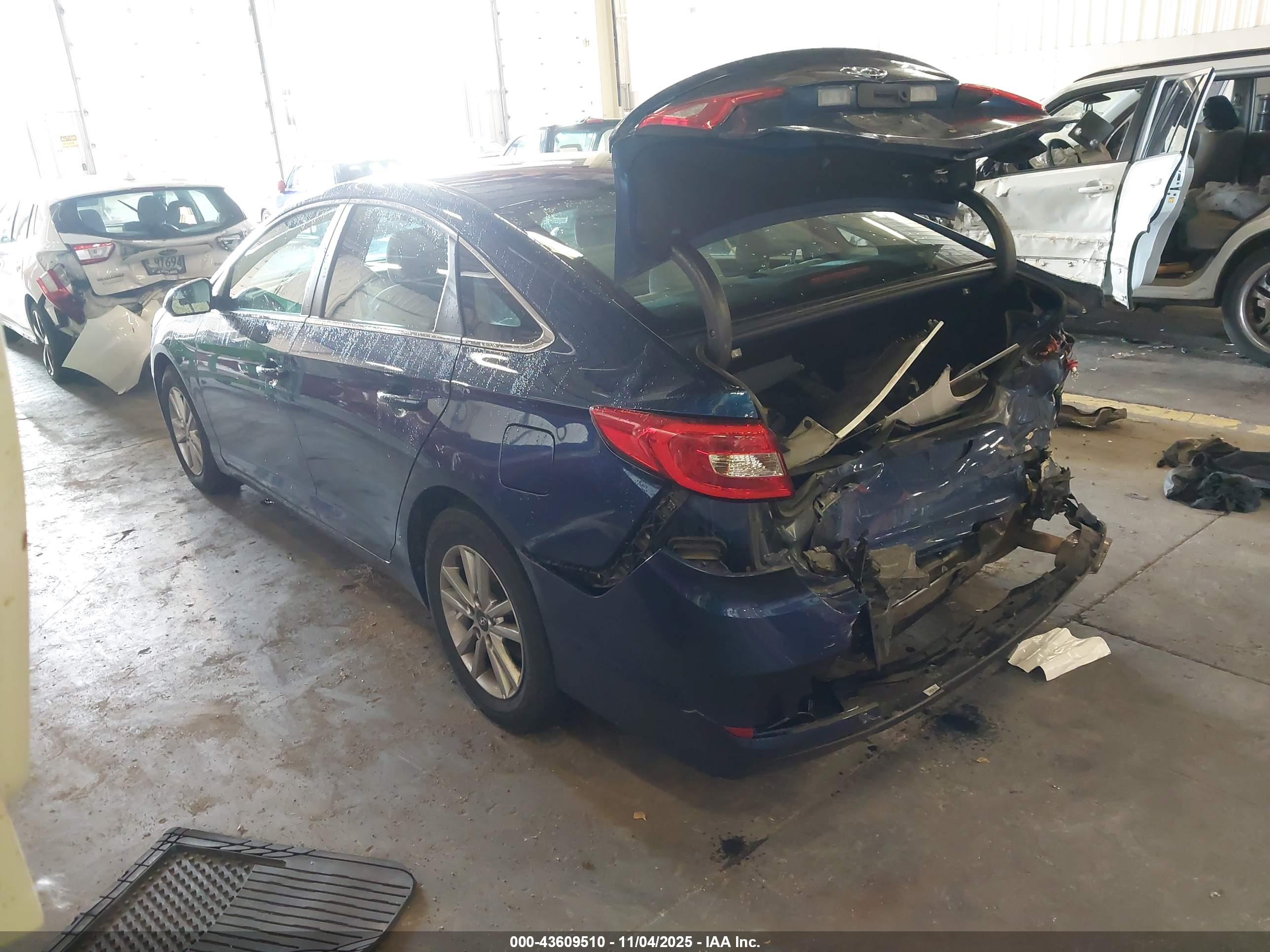 HYUNDAI SONATA image 3
