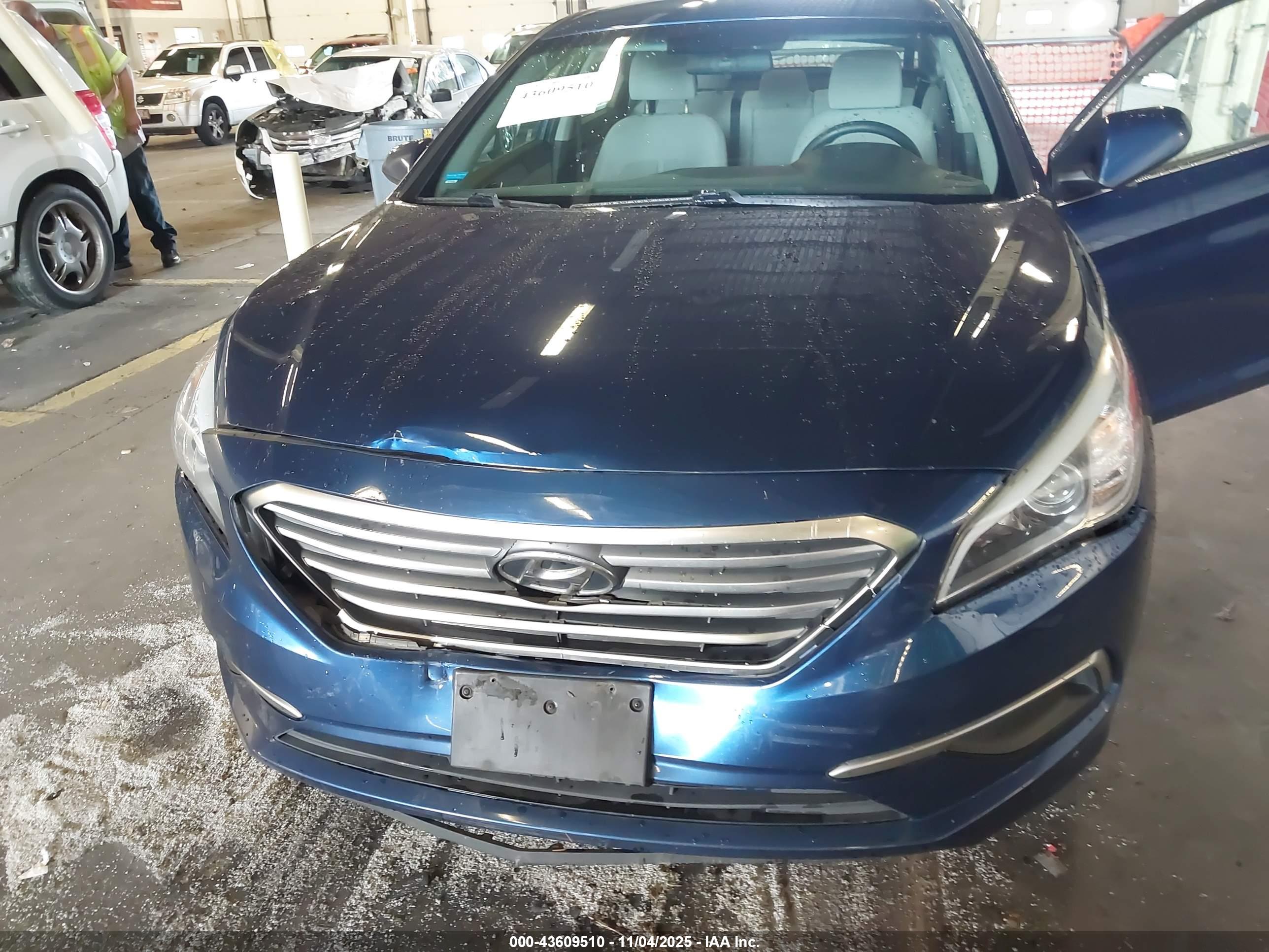 HYUNDAI SONATA image 6